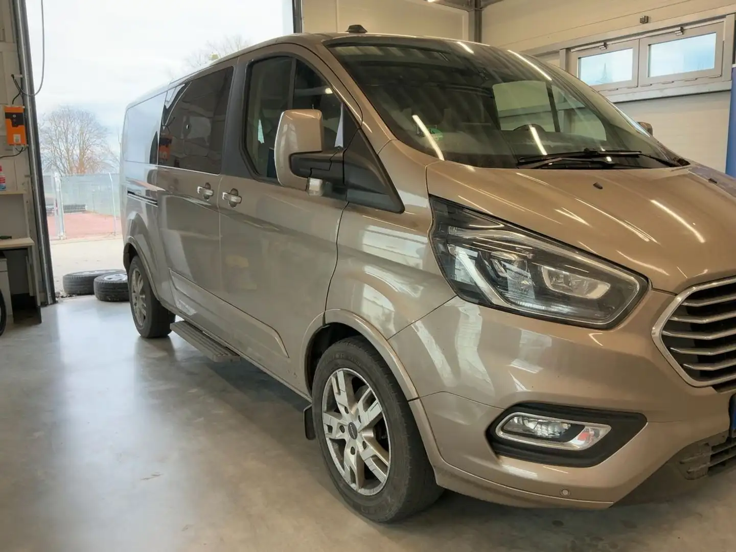 Ford Tourneo Custom L2 Titanium+AHK+Xenon+Kamera Argent - 2