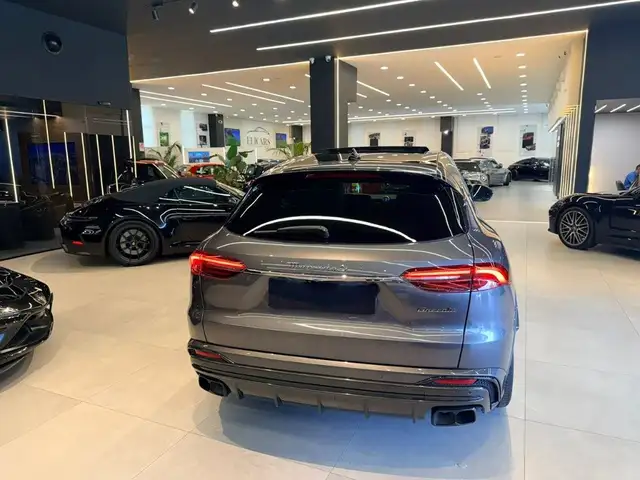 Maserati Grecale view 8