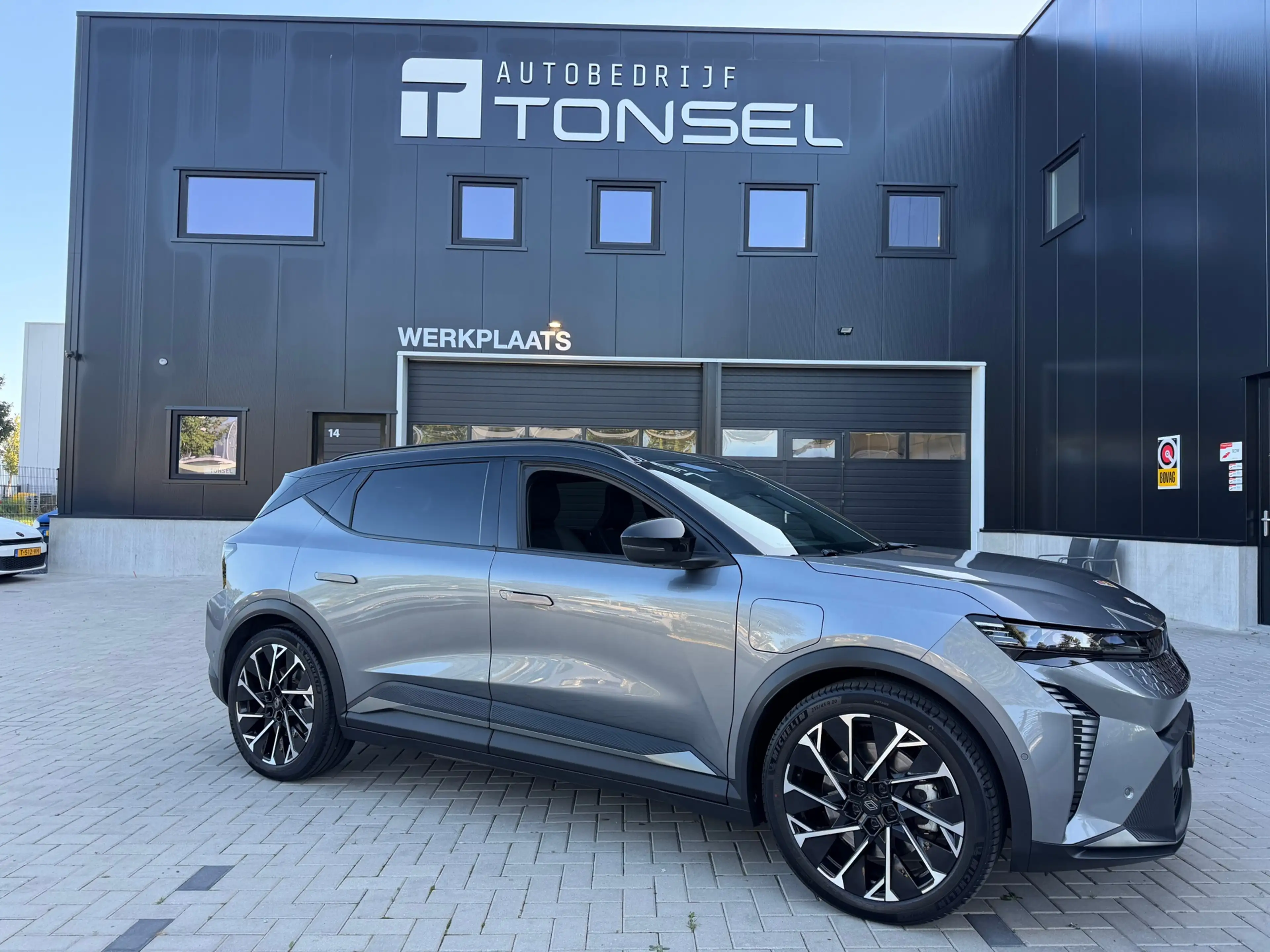 Renault Scenic E-Tech EV87 long range Esprit Alpine / SolarBay / — photo 6