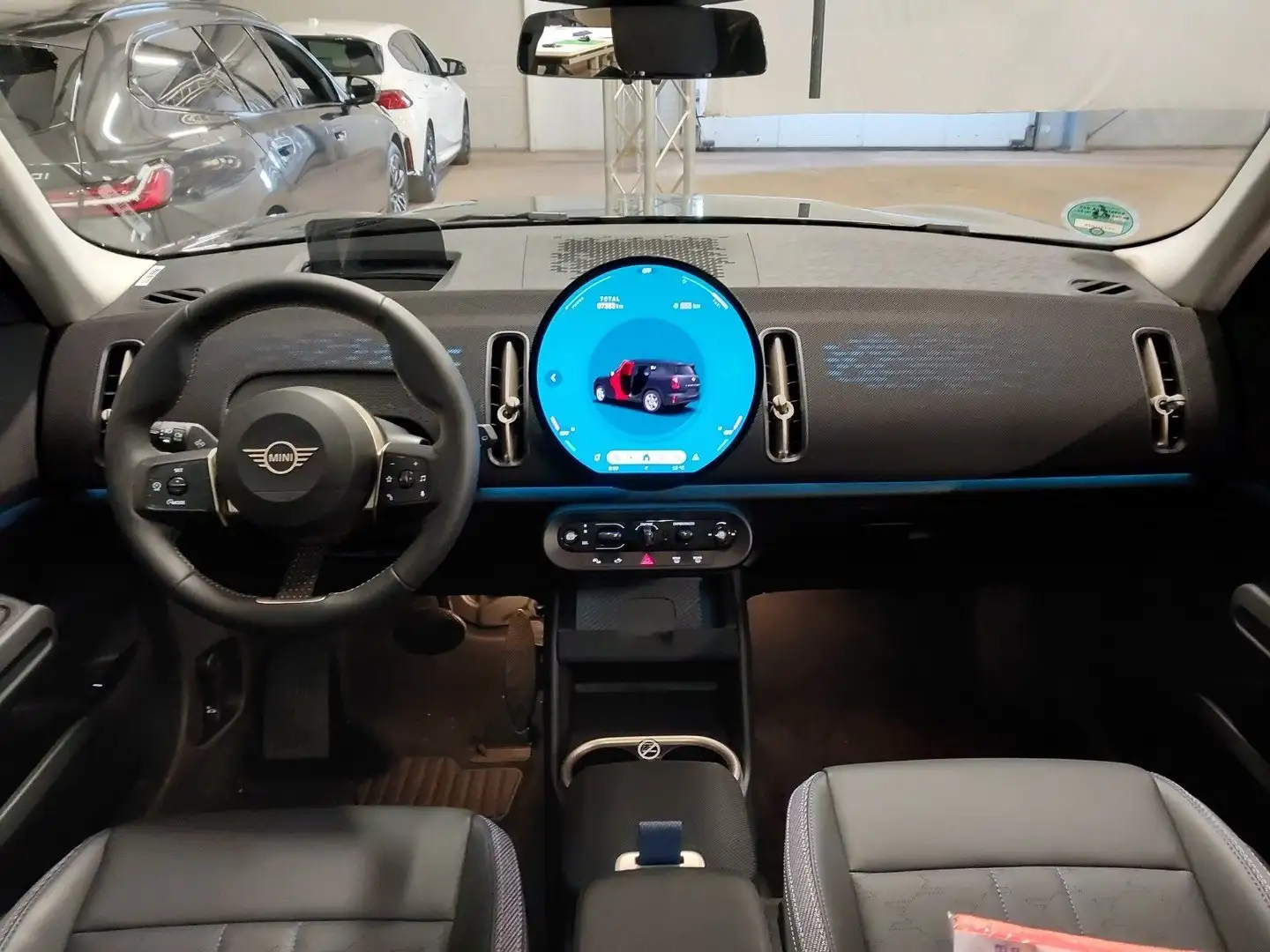 MINI One D Countryman Countryman D Paket M PANO HuD DA PA LED Keyless Schwarz - 2