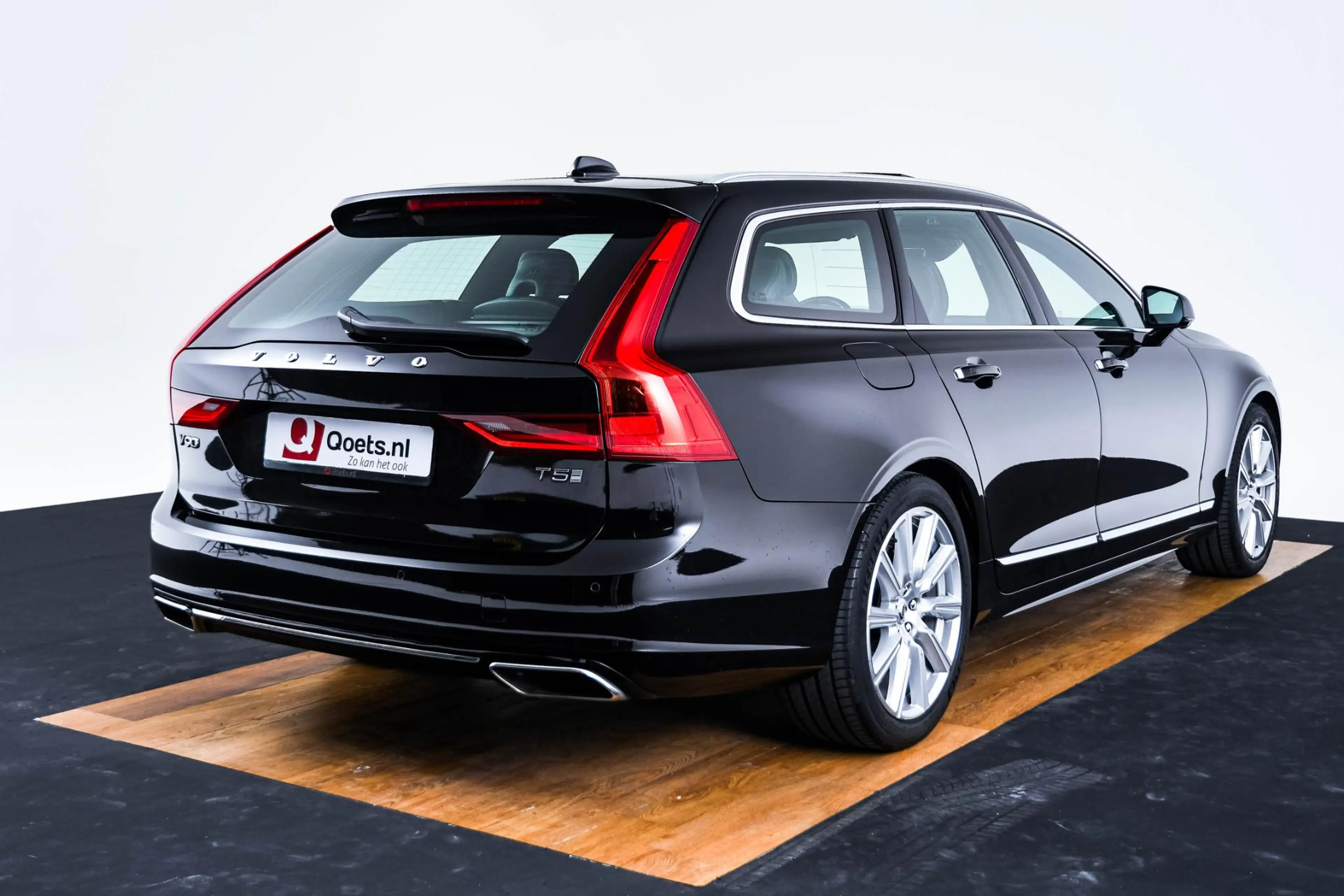 Volvo V90 2.0 T5 Inscription Panoramadak - Luchtvering - Ada — photo 2