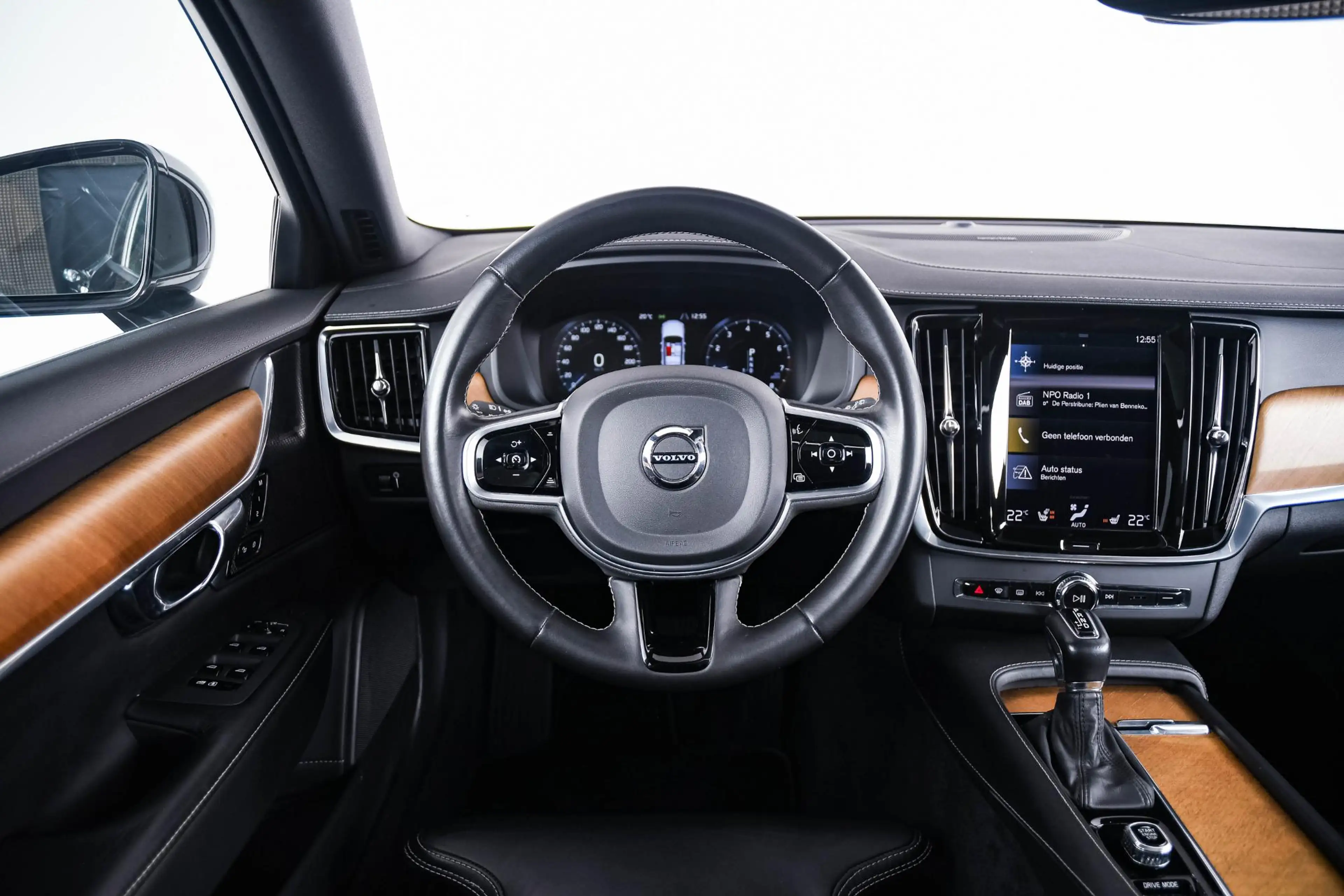 Volvo V90 2.0 T5 Inscription Panoramadak - Luchtvering - Ada — photo 15