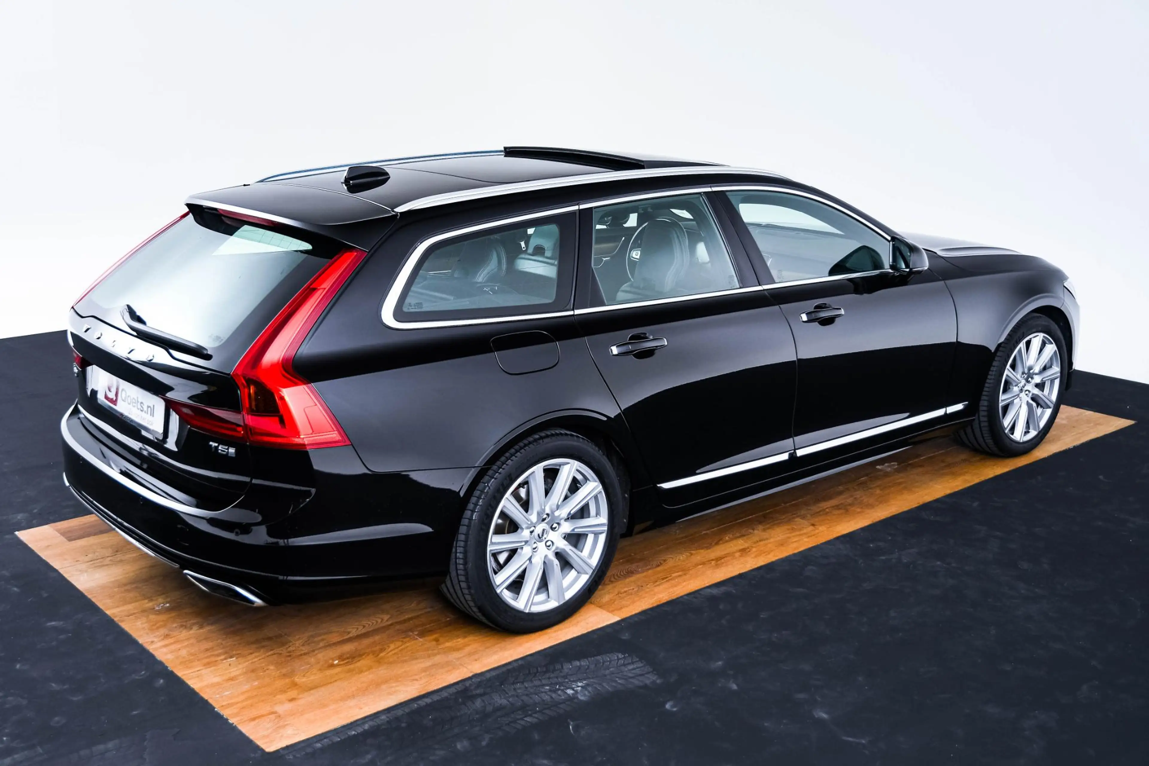 Volvo V90 2.0 T5 Inscription Panoramadak - Luchtvering - Ada — photo 10