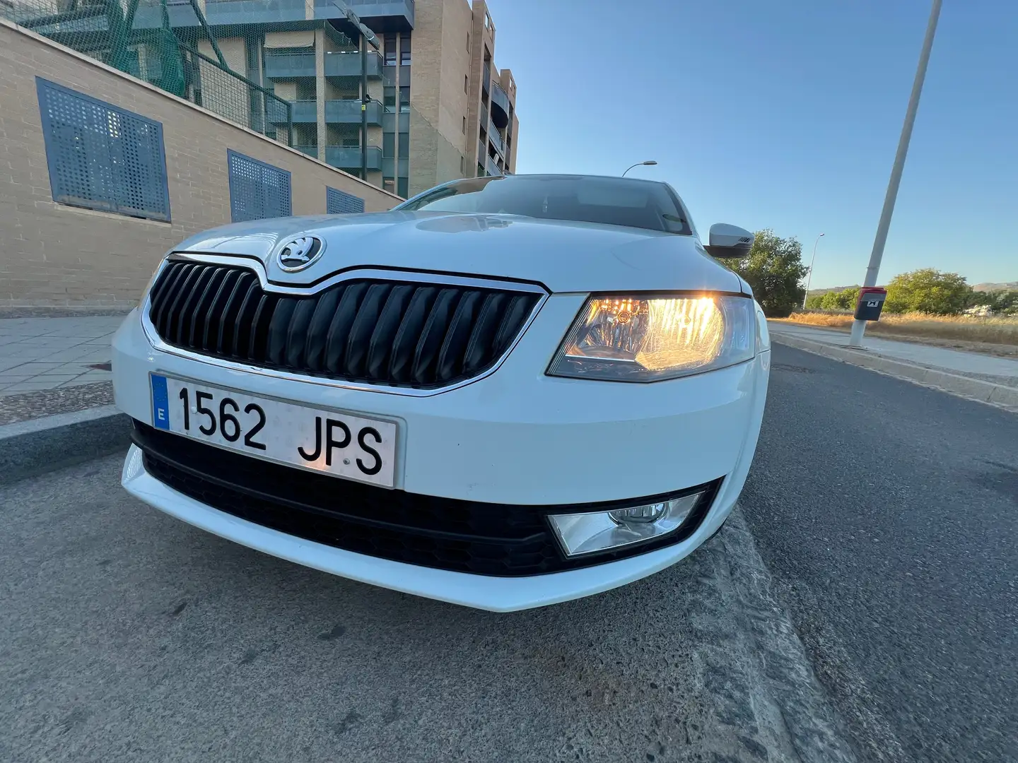 Skoda Octavia Octavia 1.6TDI CR Ambition 110 Ambition Blanco - 1