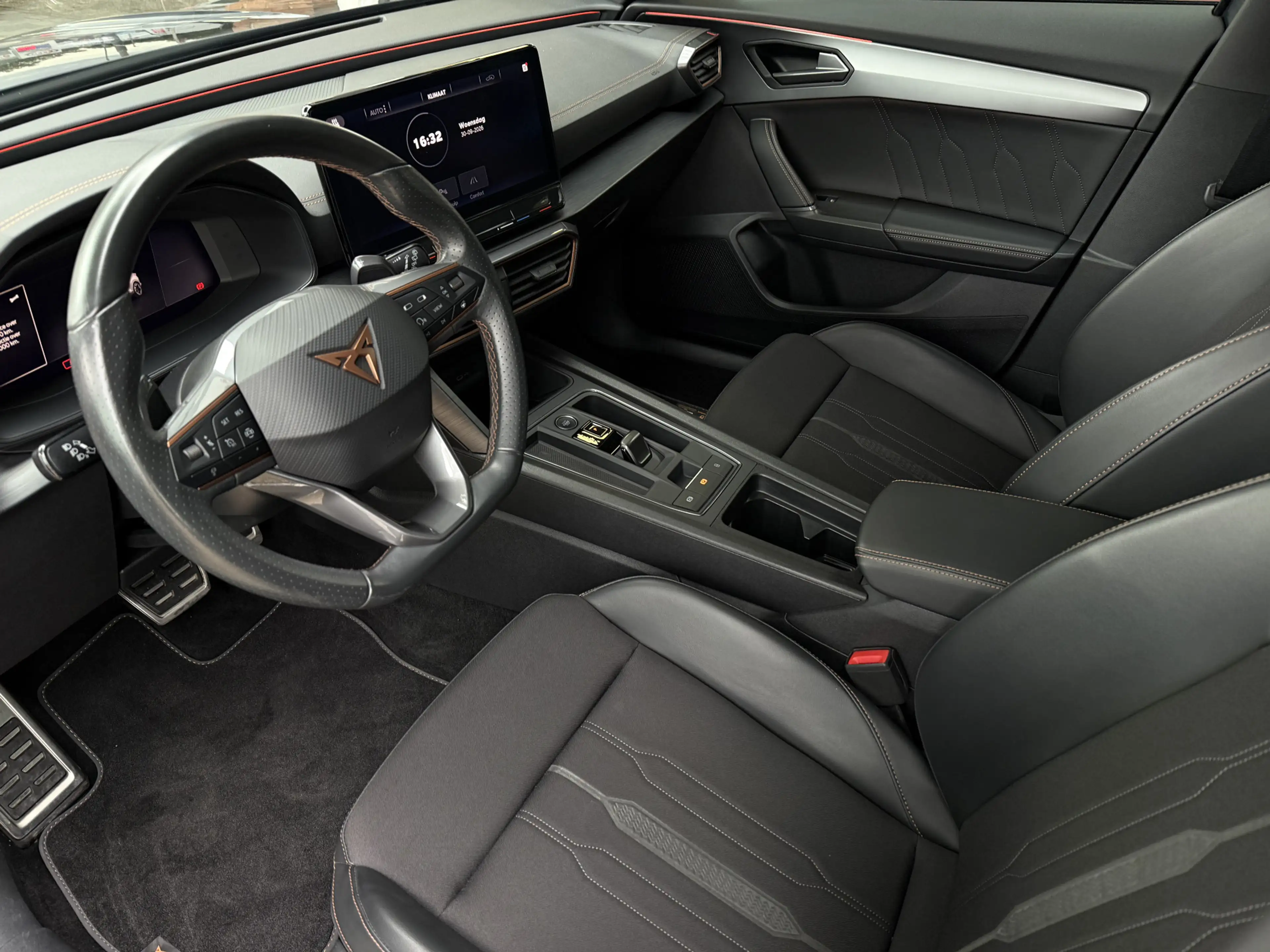 CUPRA Formentor 1.4 e-Hybrid VZ Performance | wegklapbare trekhaak — photo 10