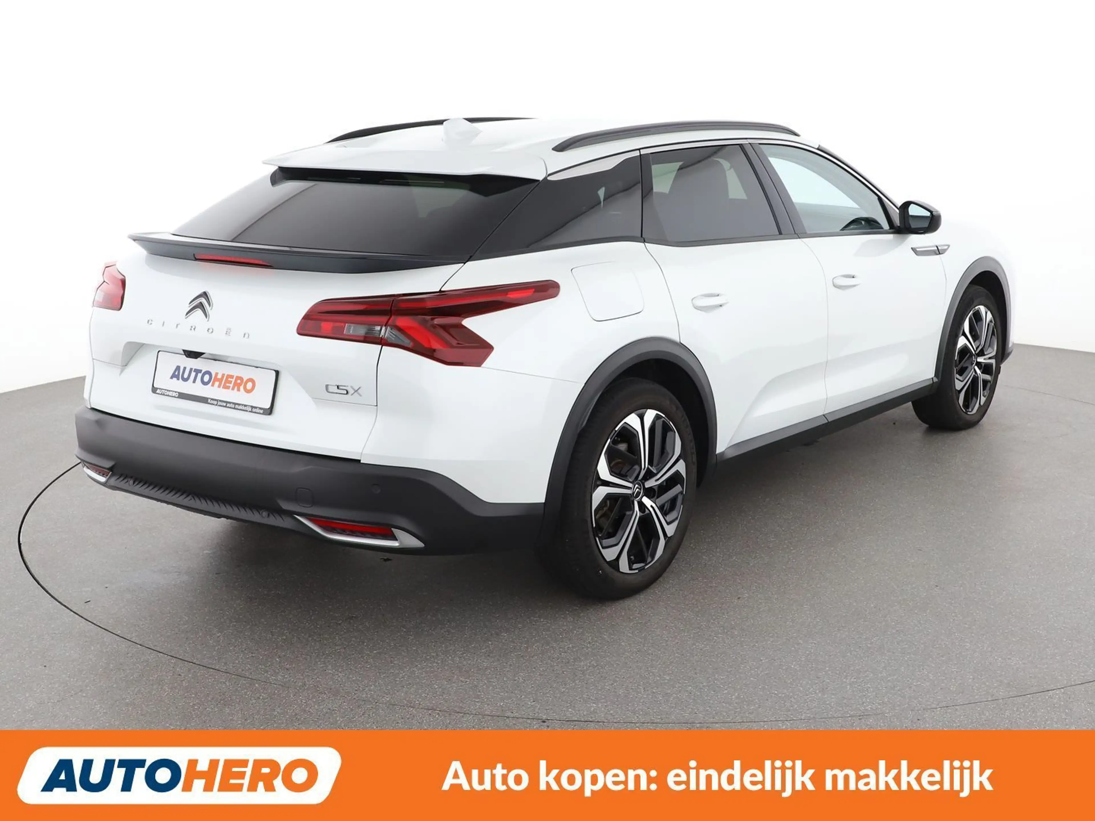 Citroen C5 X 1.6 Plug-in Hybrid Shine — photo 6