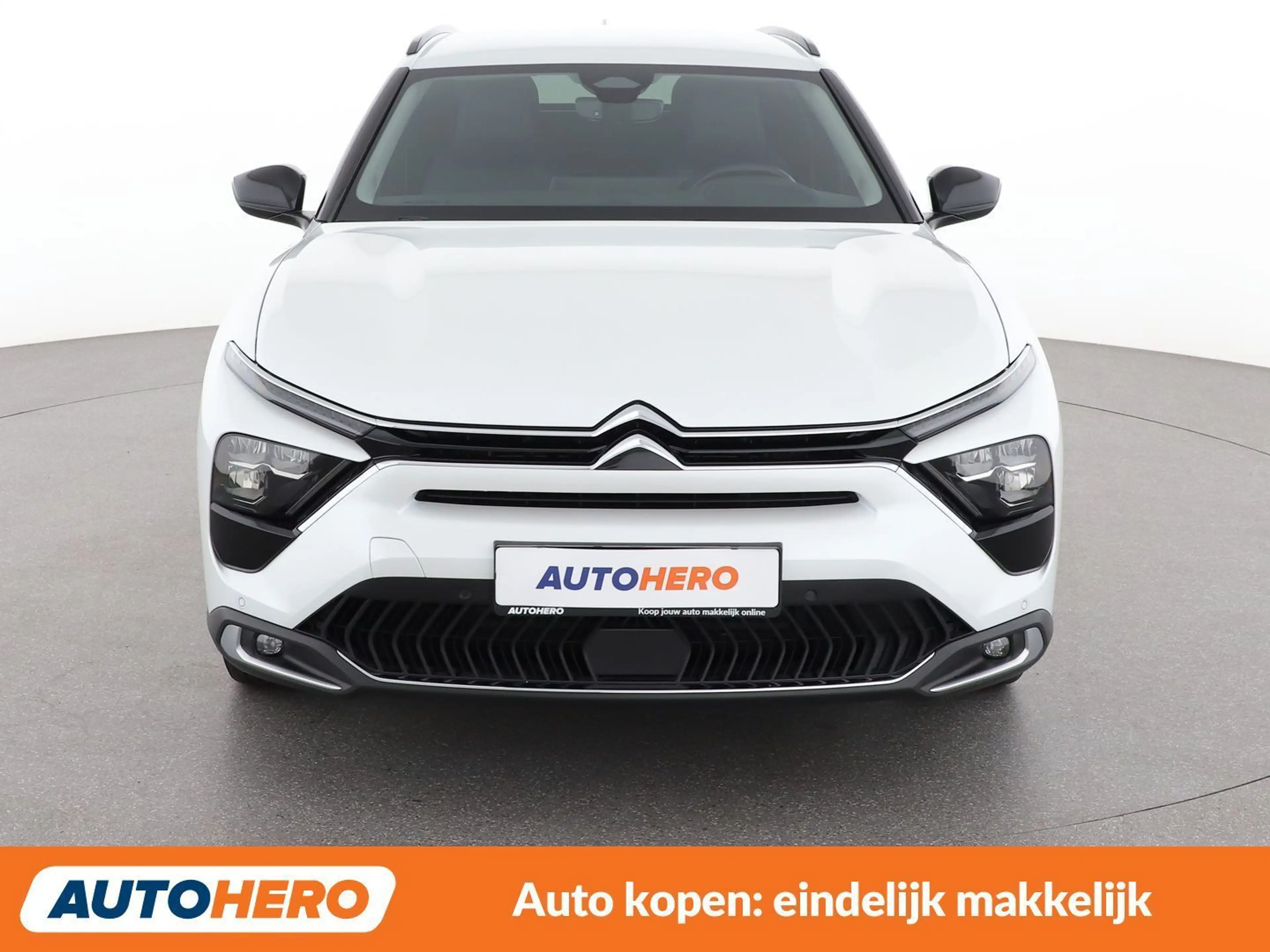 Citroen C5 X 1.6 Plug-in Hybrid Shine — photo 9