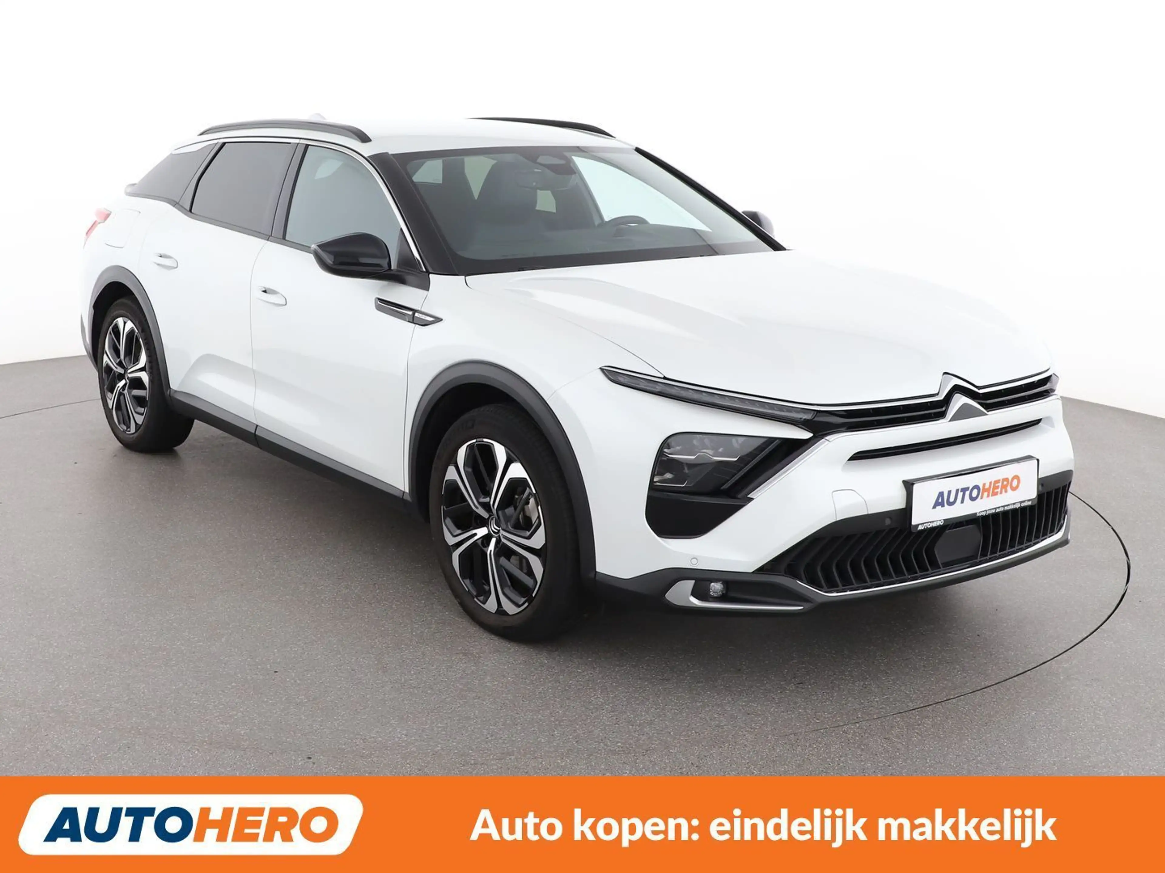 Citroen C5 X 1.6 Plug-in Hybrid Shine — photo 8