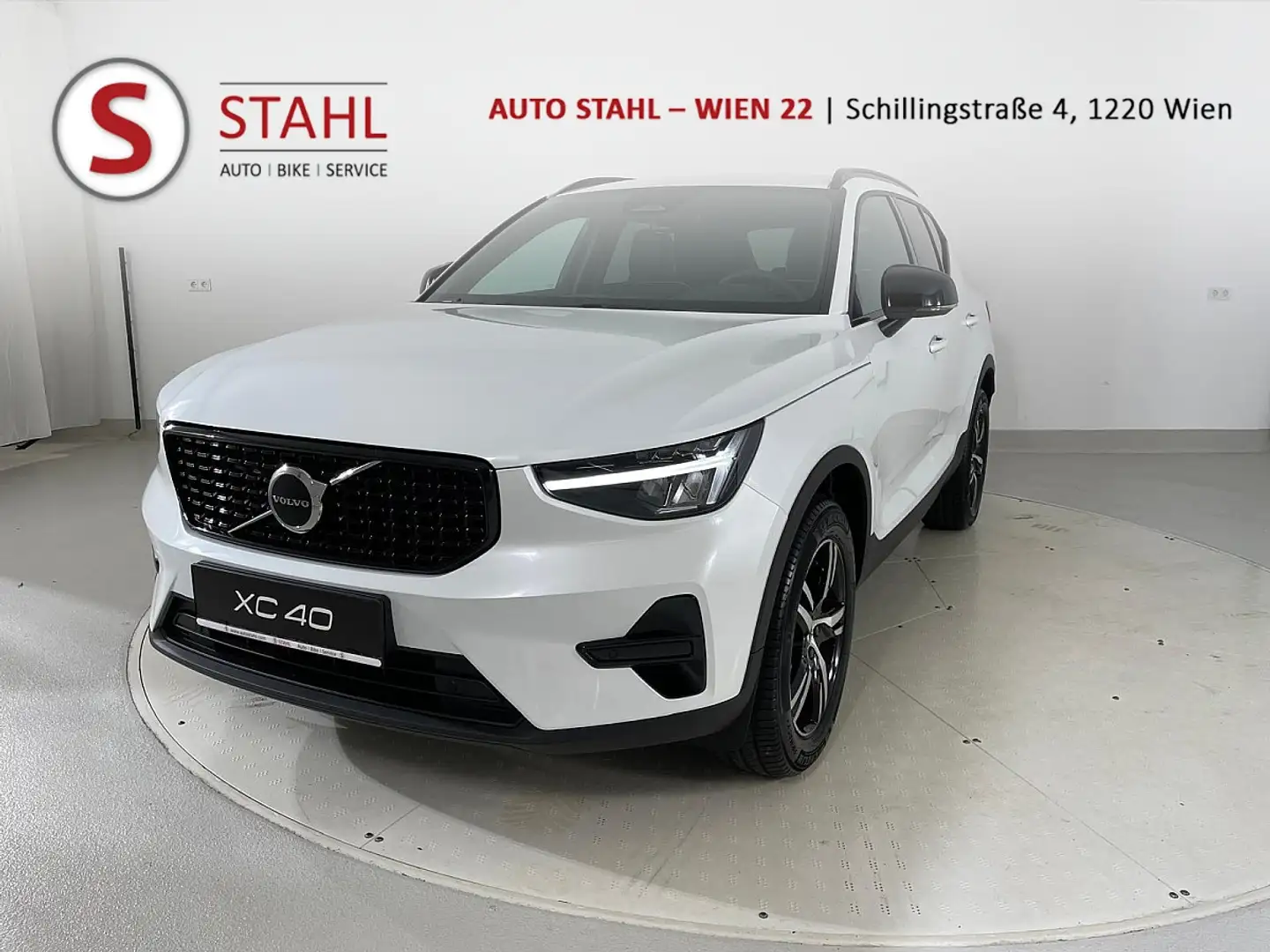 Volvo XC40 B3 Plus Dark Aut. | Stahl Wien 22 Weiß - 1
