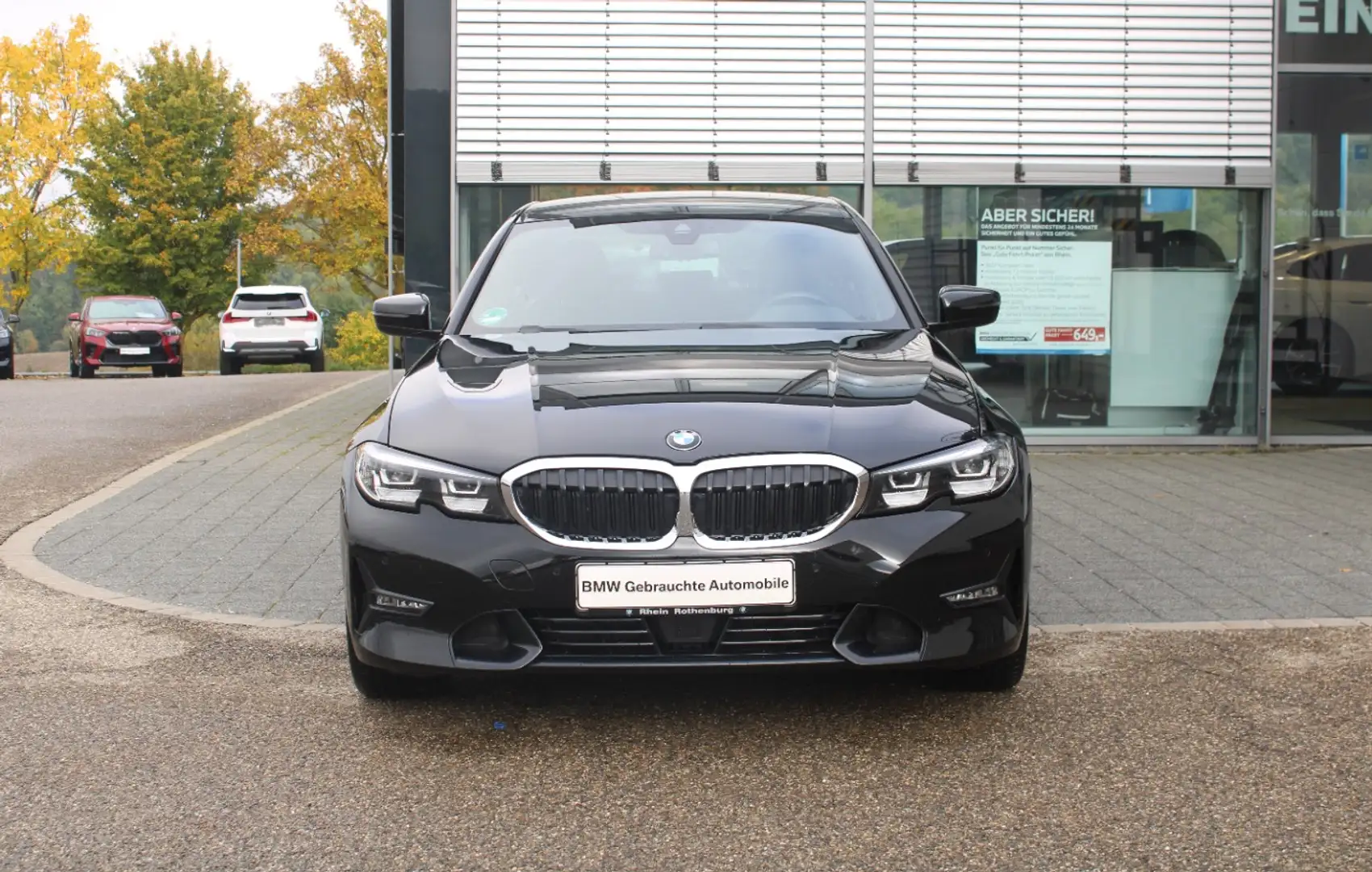 BMW 330 e Limousine Sport Line Live ACC Navi LED DAB Schwarz - 2