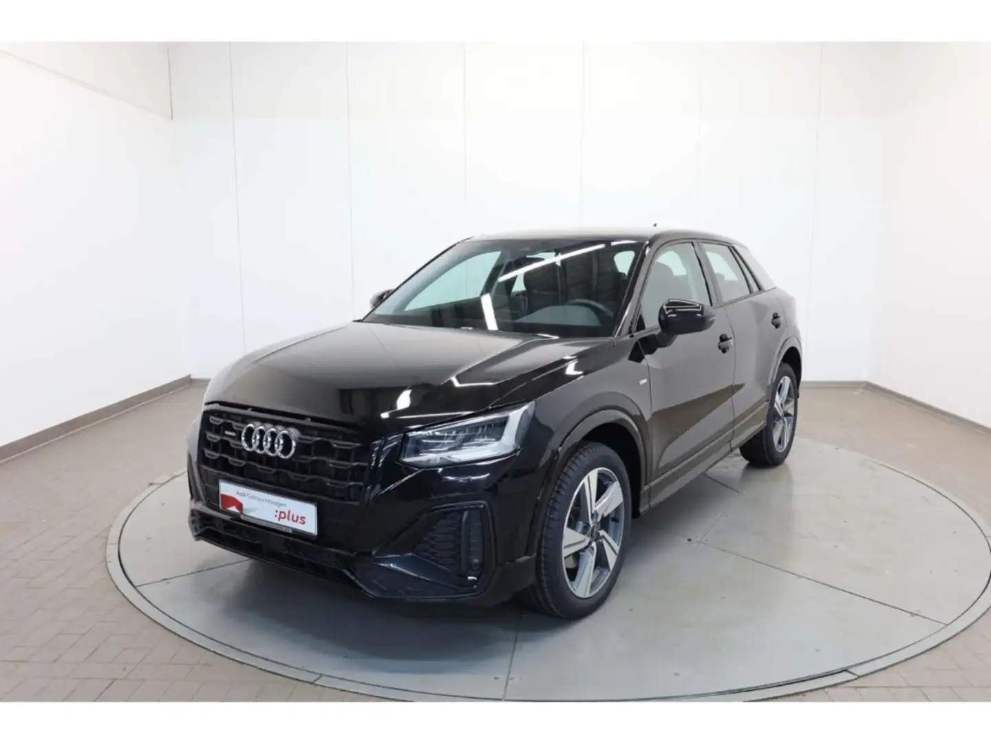 Audi Q2 40 TFSI quattro S line Schwarz - 2