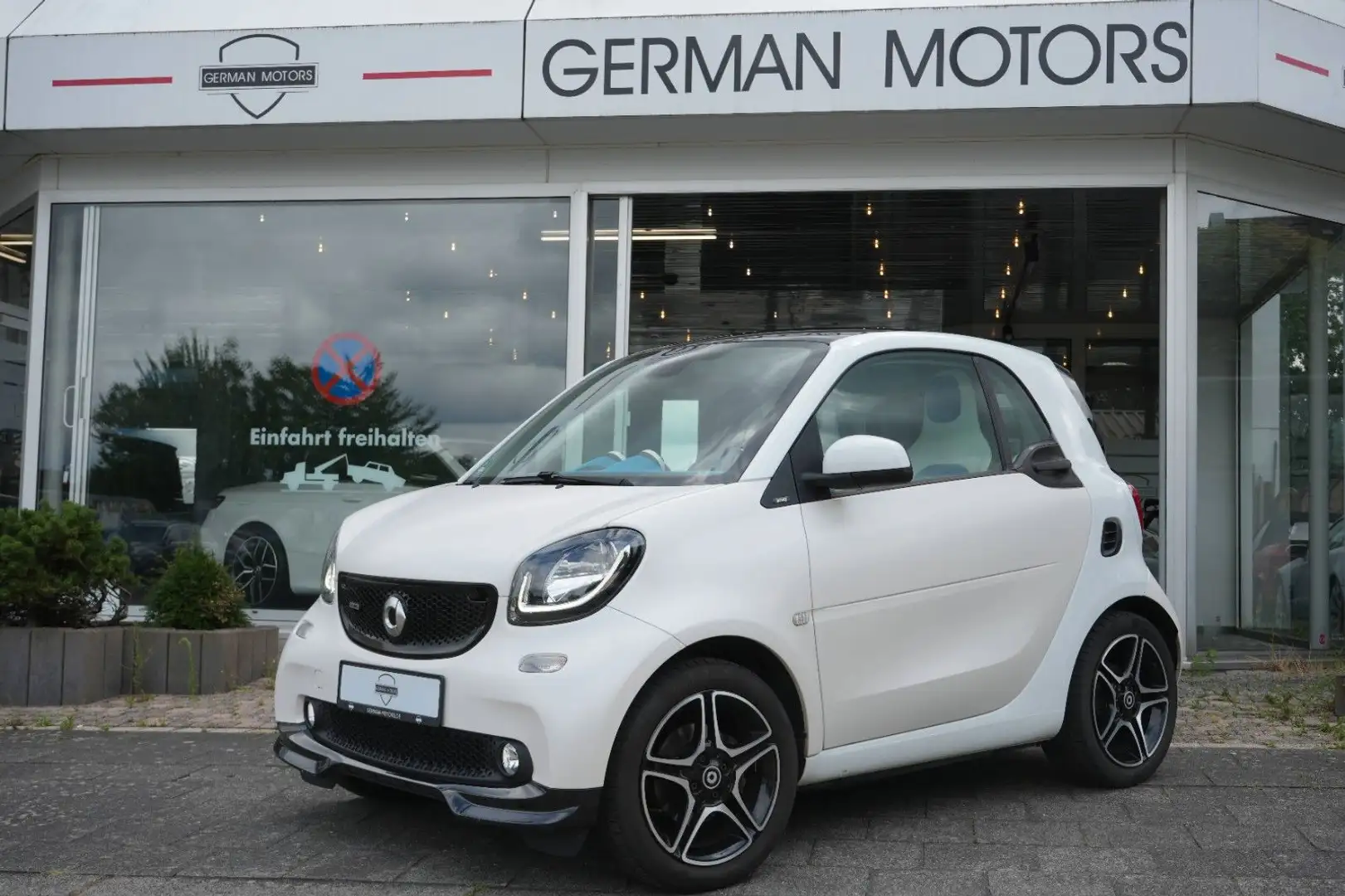 smart forTwo Coupe 1.0 Proxy SPORTPAKET|PANORAMA|NAVI Blanc - 1