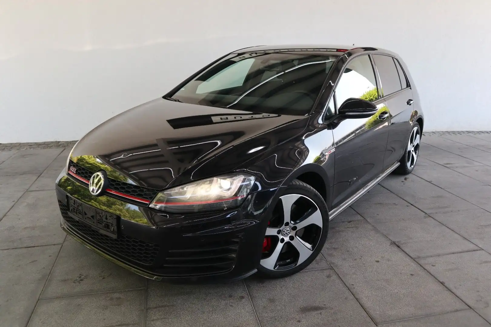 Volkswagen Golf VII 2.0 GTI DSG Performance Nero - 1