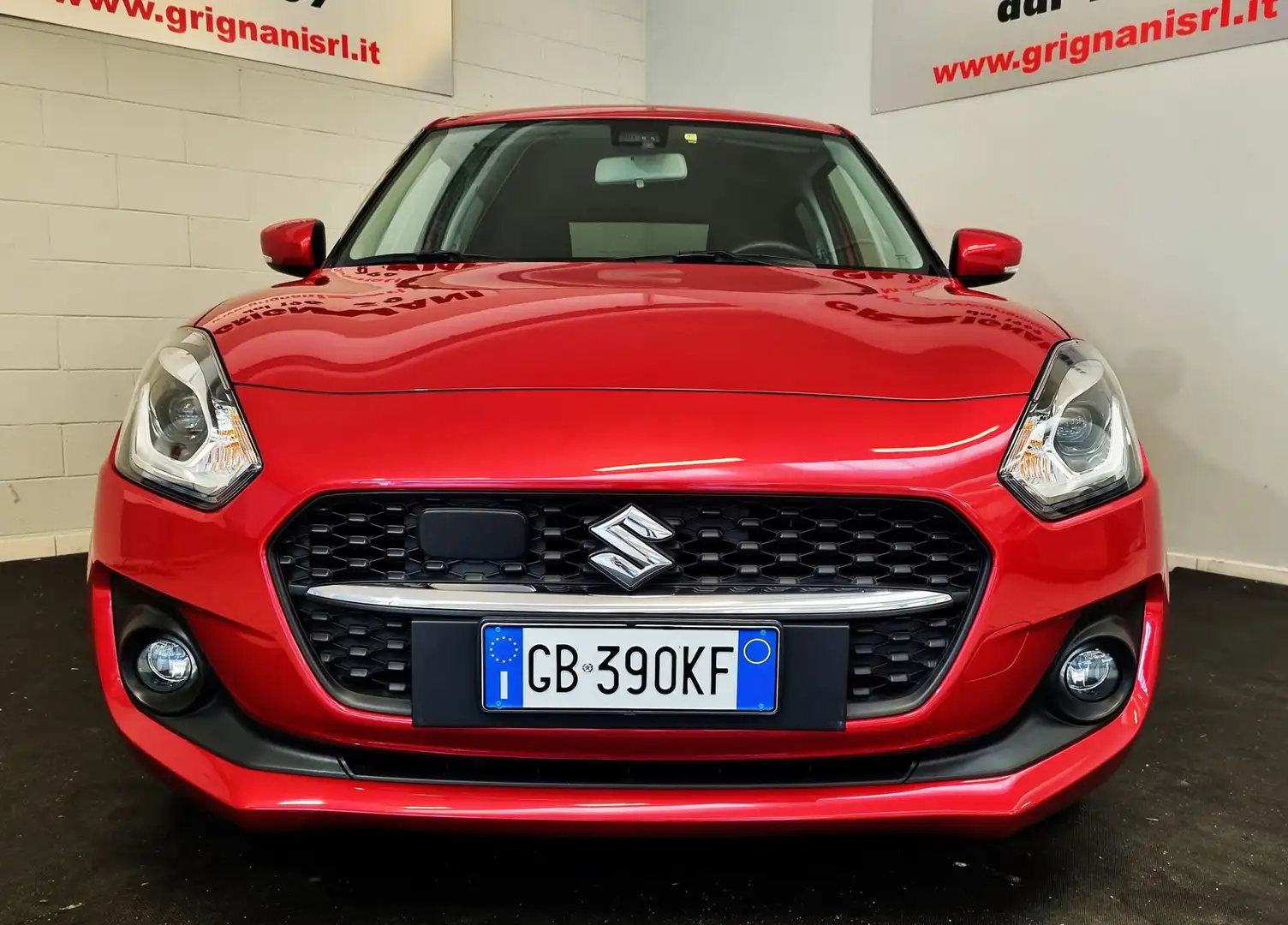 Suzuki Swift 1.2 Hybrid CVT Top Rojo - 2