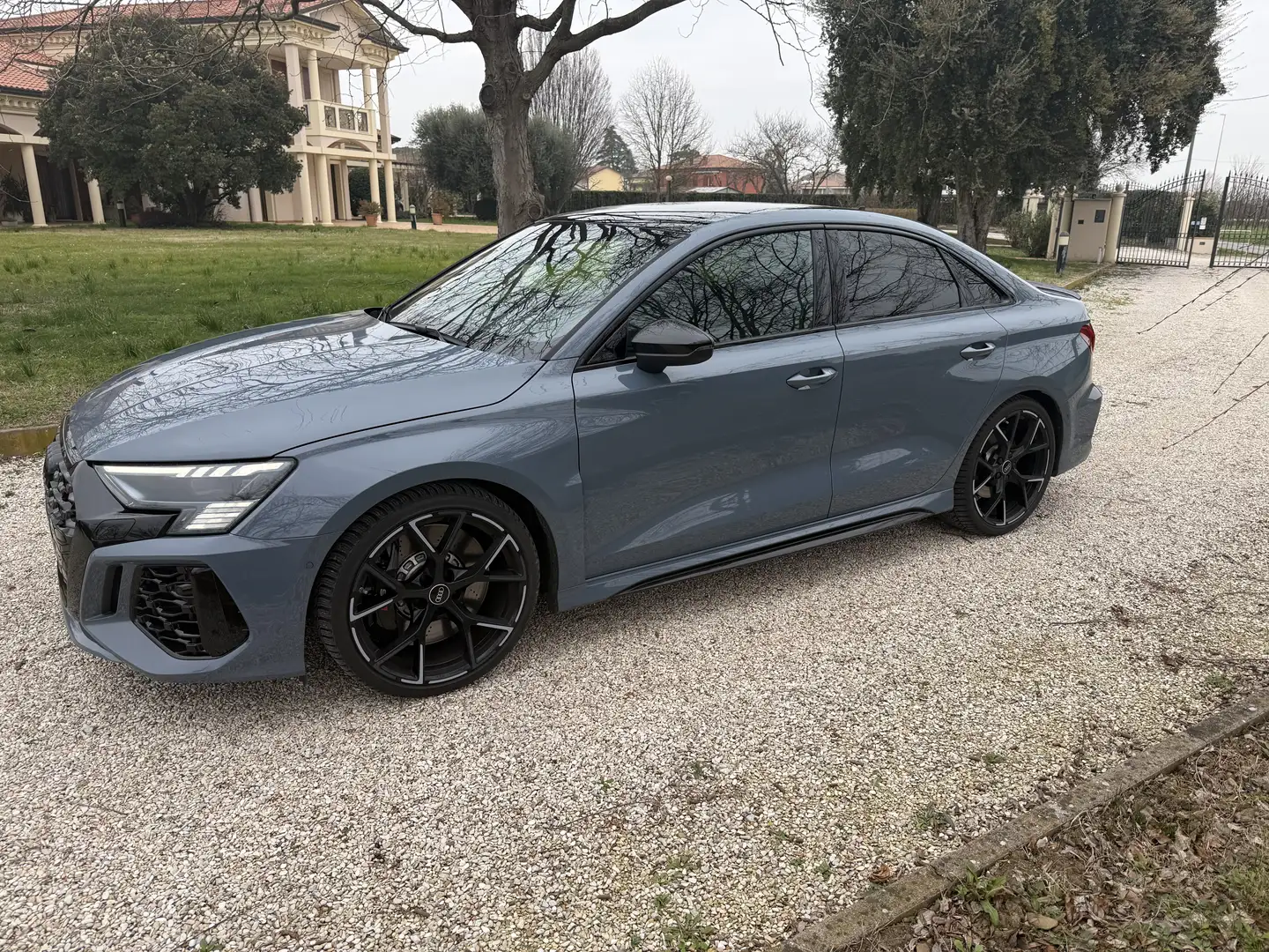 Audi RS3 Sedan 2.5 tfsi quattro s-tronic - 1
