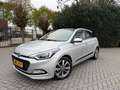 Hyundai i20 1.2 (4 cil.), AIRCO, Navigatie, Achteruitrijcamera Zilver - thumbnail 1