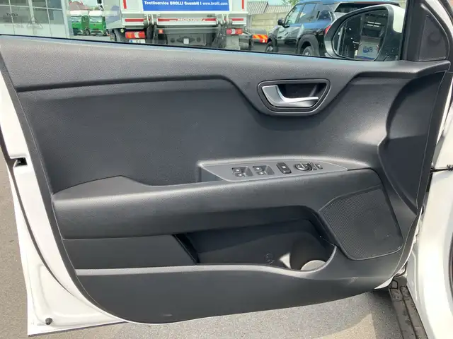 Kia Stonic view 11