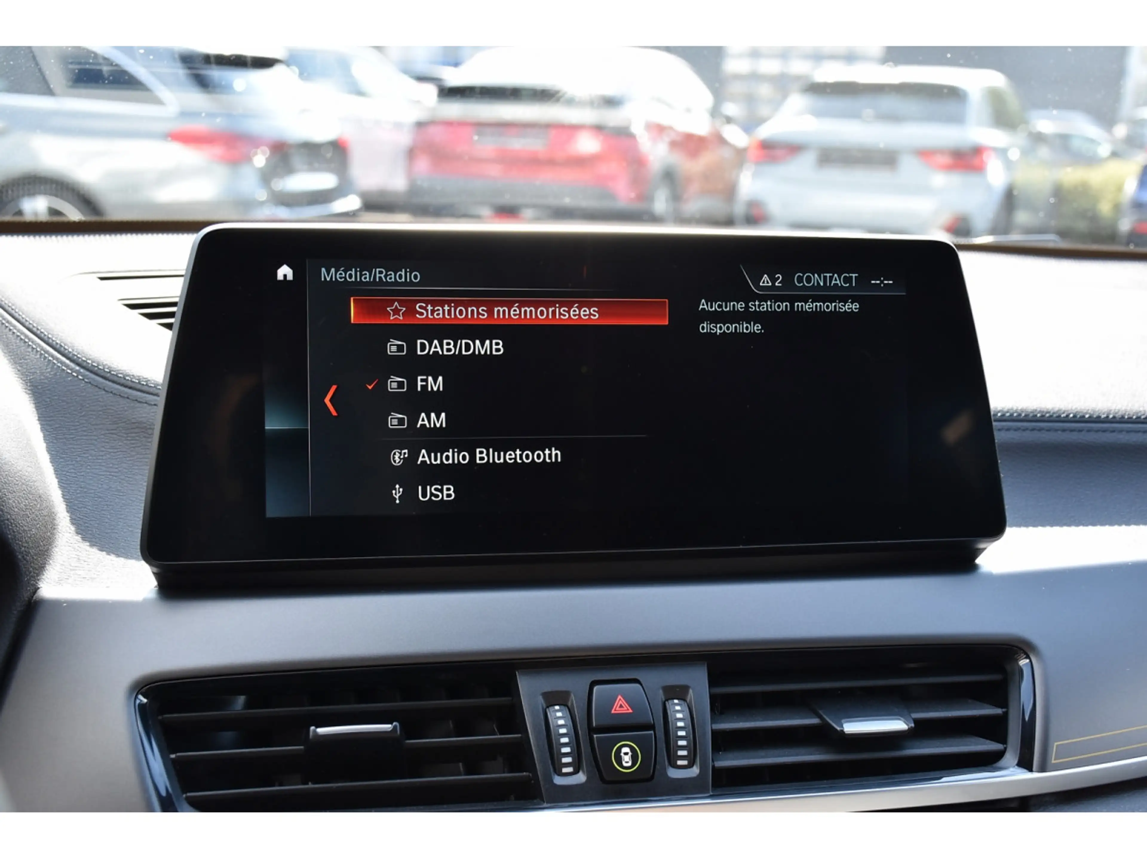 BMW X2 2.0dA sDrive "M" Sport Gold Edition CUIR HUD CAM — photo 11