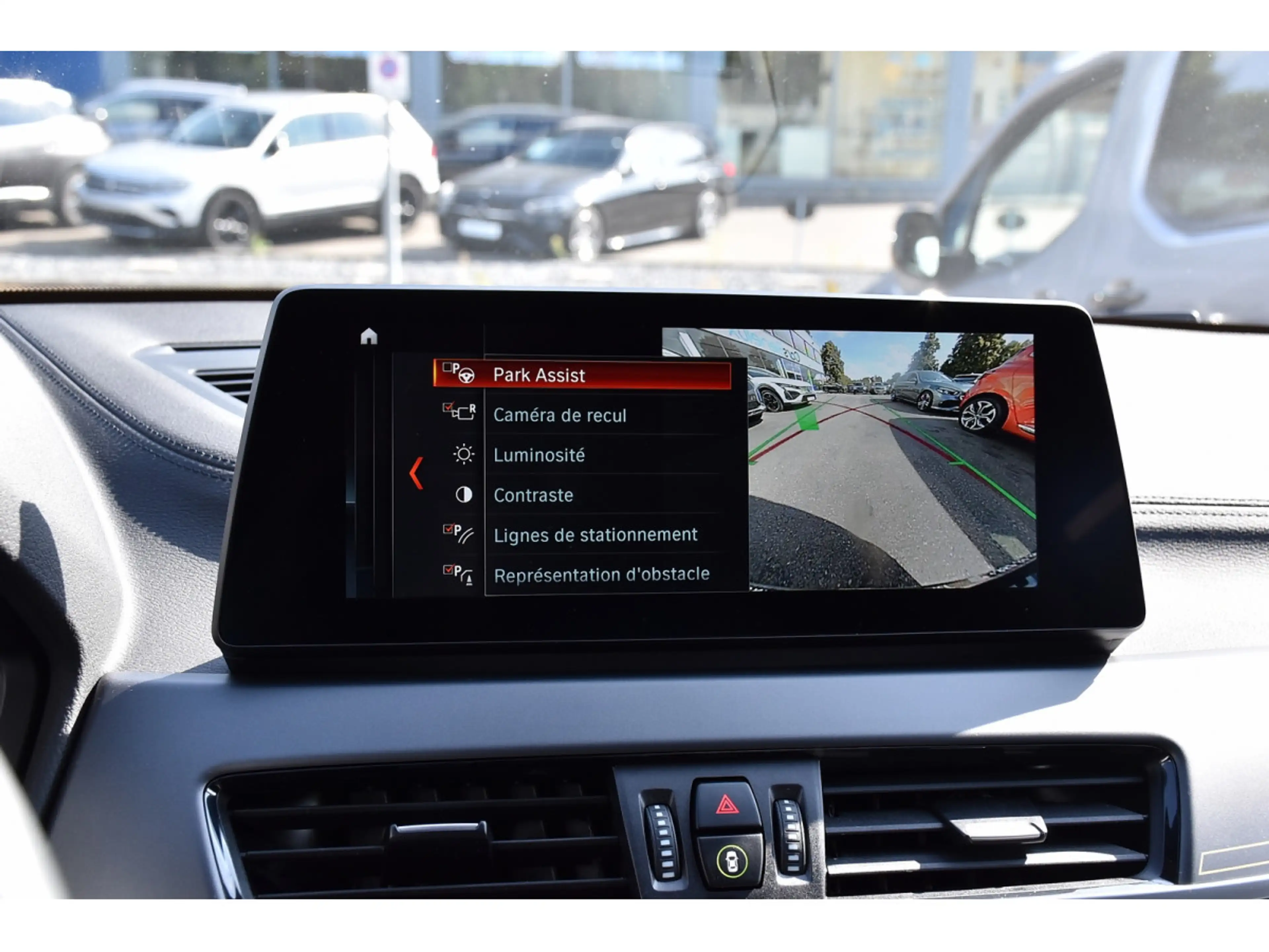 BMW X2 2.0dA sDrive "M" Sport Gold Edition CUIR HUD CAM — photo 15