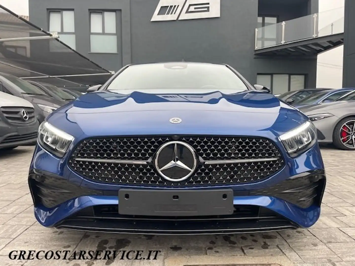 Mercedes-Benz A 200 AMG Line Advanced Plus Automatic NIGHT/CERCHI 19" Bleu - 2