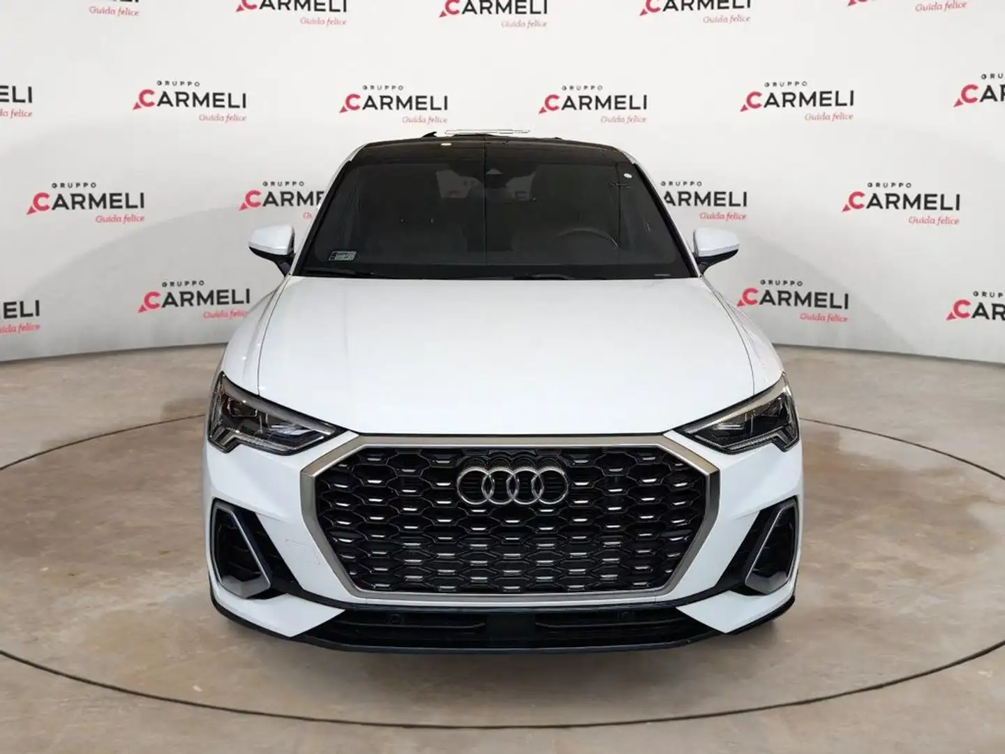 Audi Q3 Spb 35 1.5 tfsi 2x S Line-Tetto Blanc - 2