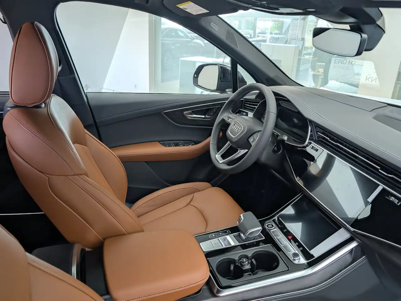 Audi Q7 снимка Audi Q7
