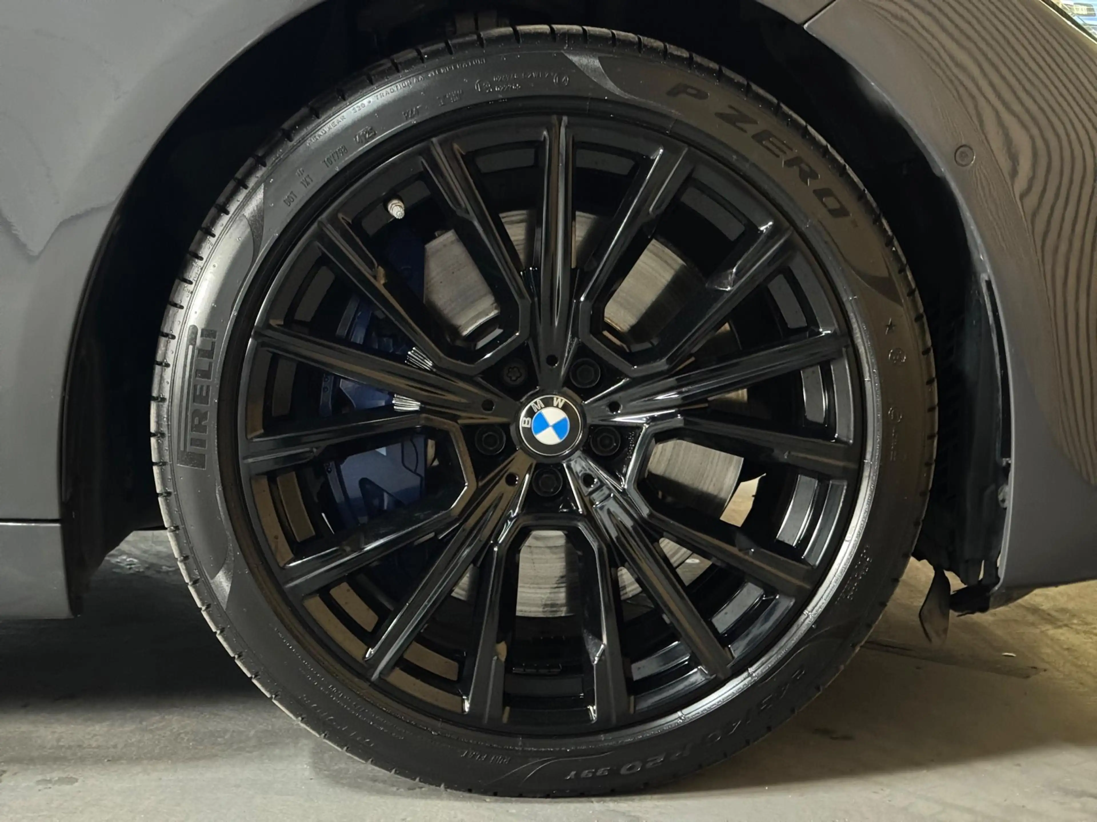 BMW 745 7-serie 745e High Executive — photo 19
