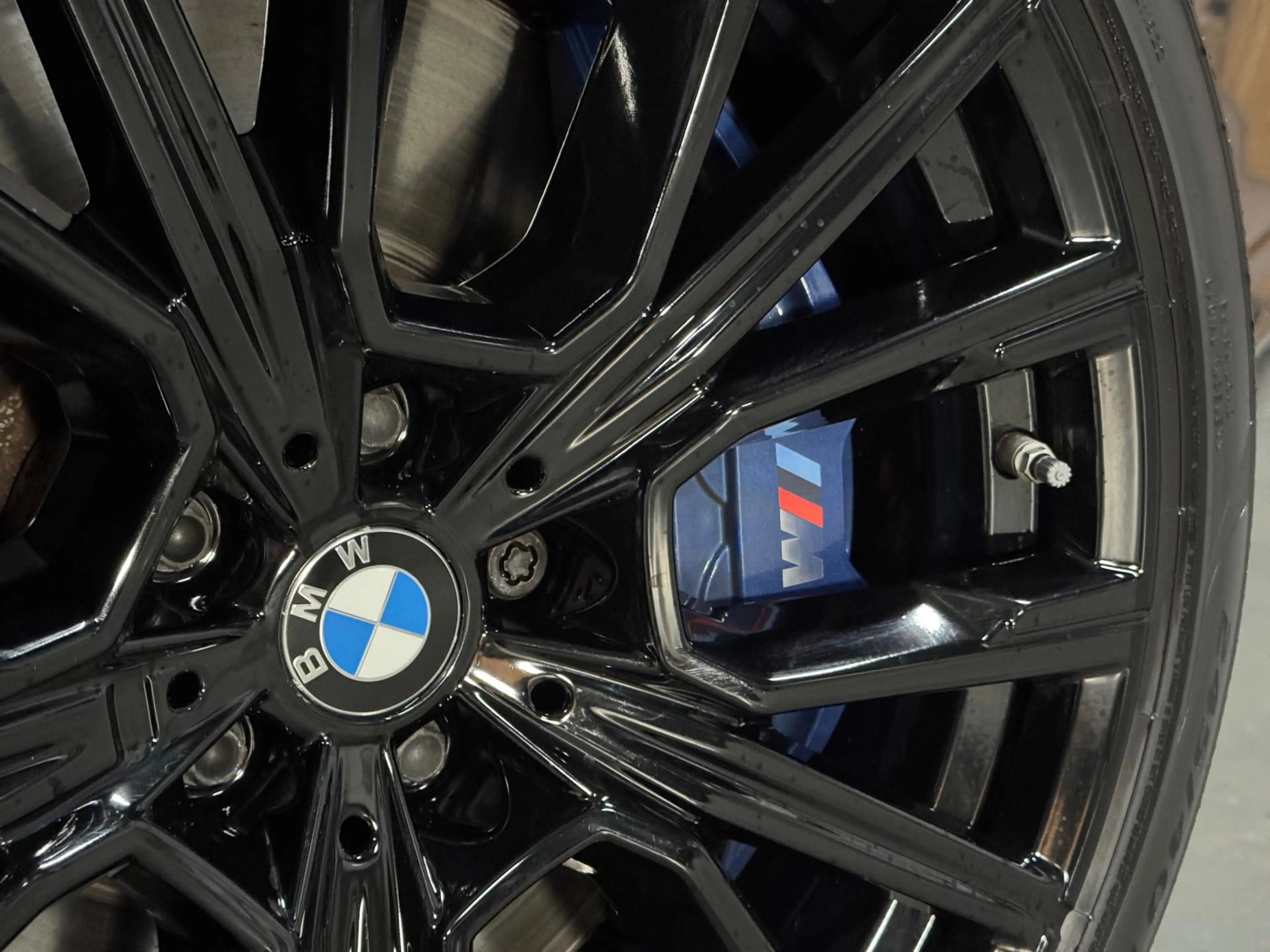 BMW 745 7-serie 745e High Executive — photo 18