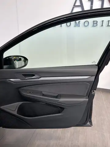 Volkswagen Golf view 8