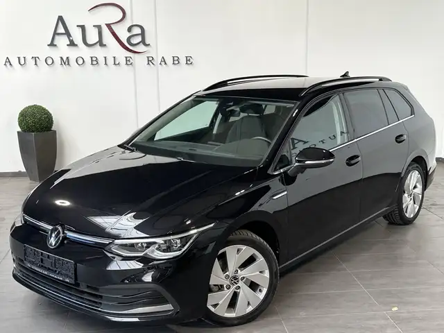 Volkswagen Golf view 2