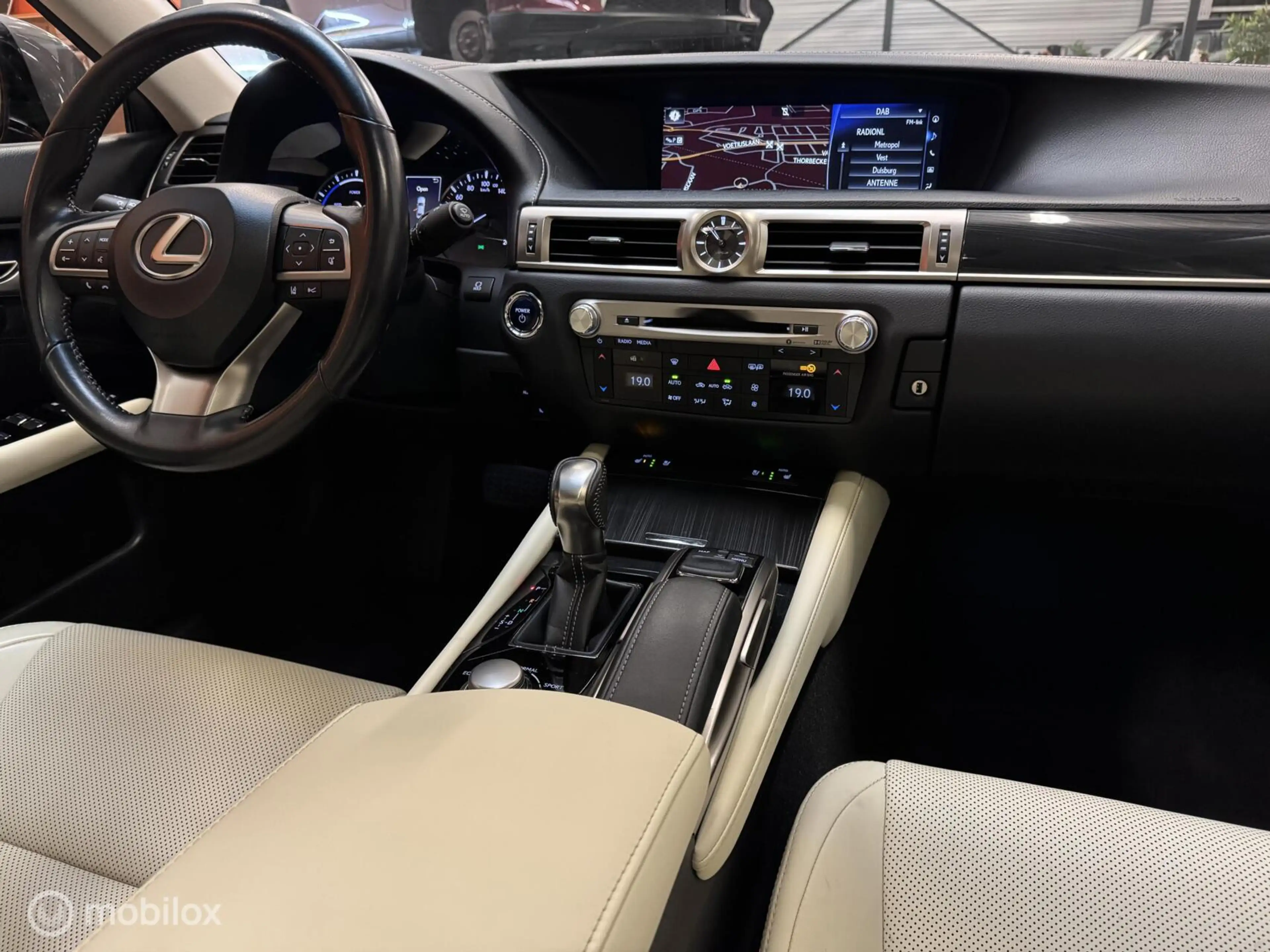 Lexus GS 300 300h Luxury Line Leer|Schuifdak|NL-Auto! — photo 2