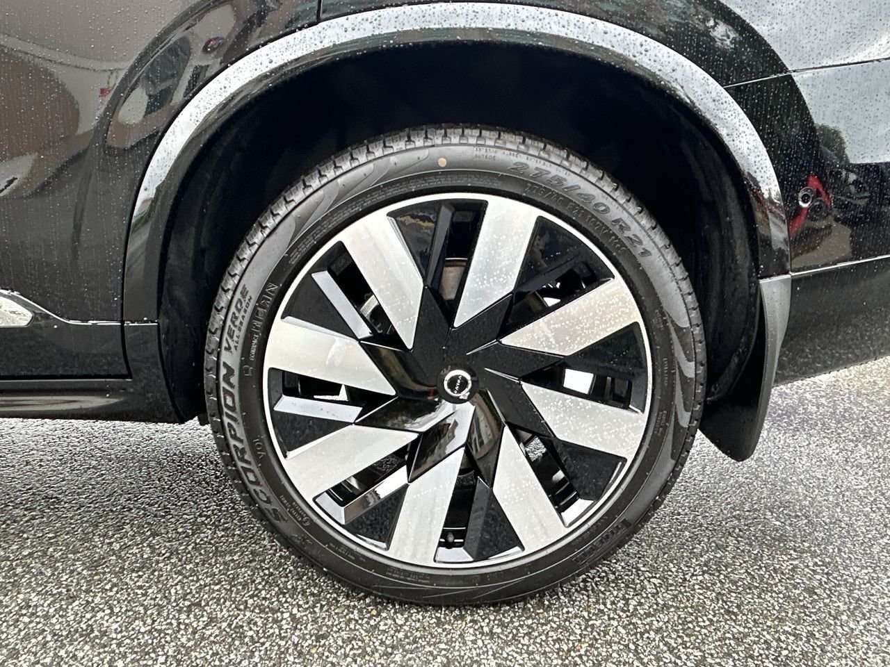 2025 Volvo XC90 Ultra Bright Theme Local | Accident-Free | HUD | P thumb 18