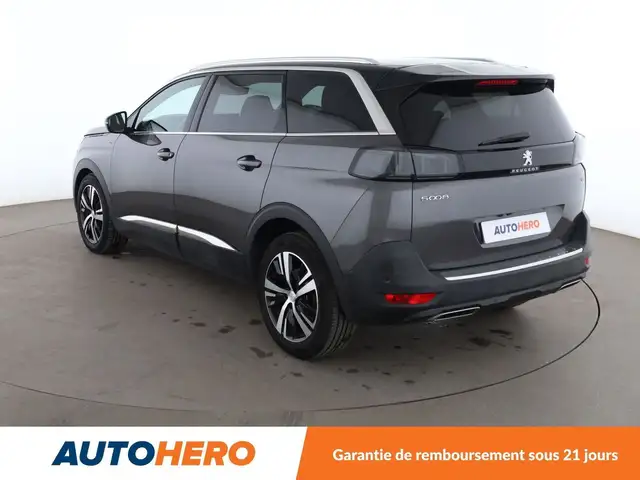Peugeot 5008 view 4