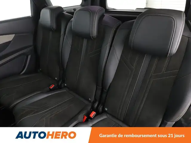 Peugeot 5008 view 14