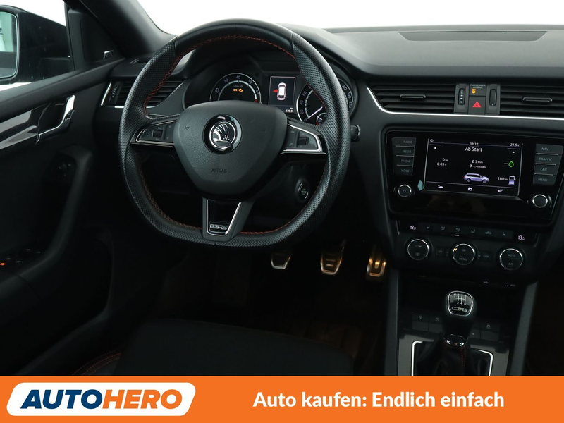 Skoda Octavia 2.0 TSI RS *NAVI*BiXENON*PDC*TEMPO*SHZ*ALU* — photo 13