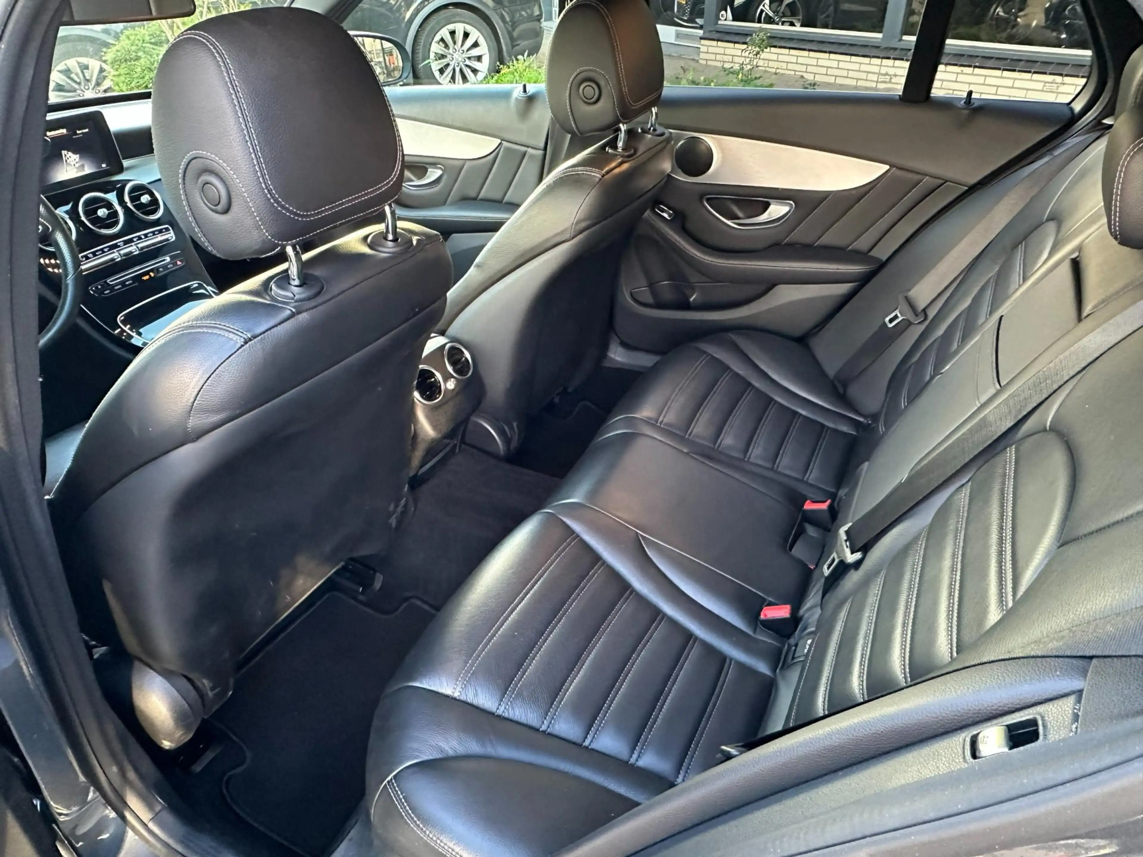 Mercedes-Benz C 350 Estate e Lease Edition — photo 20