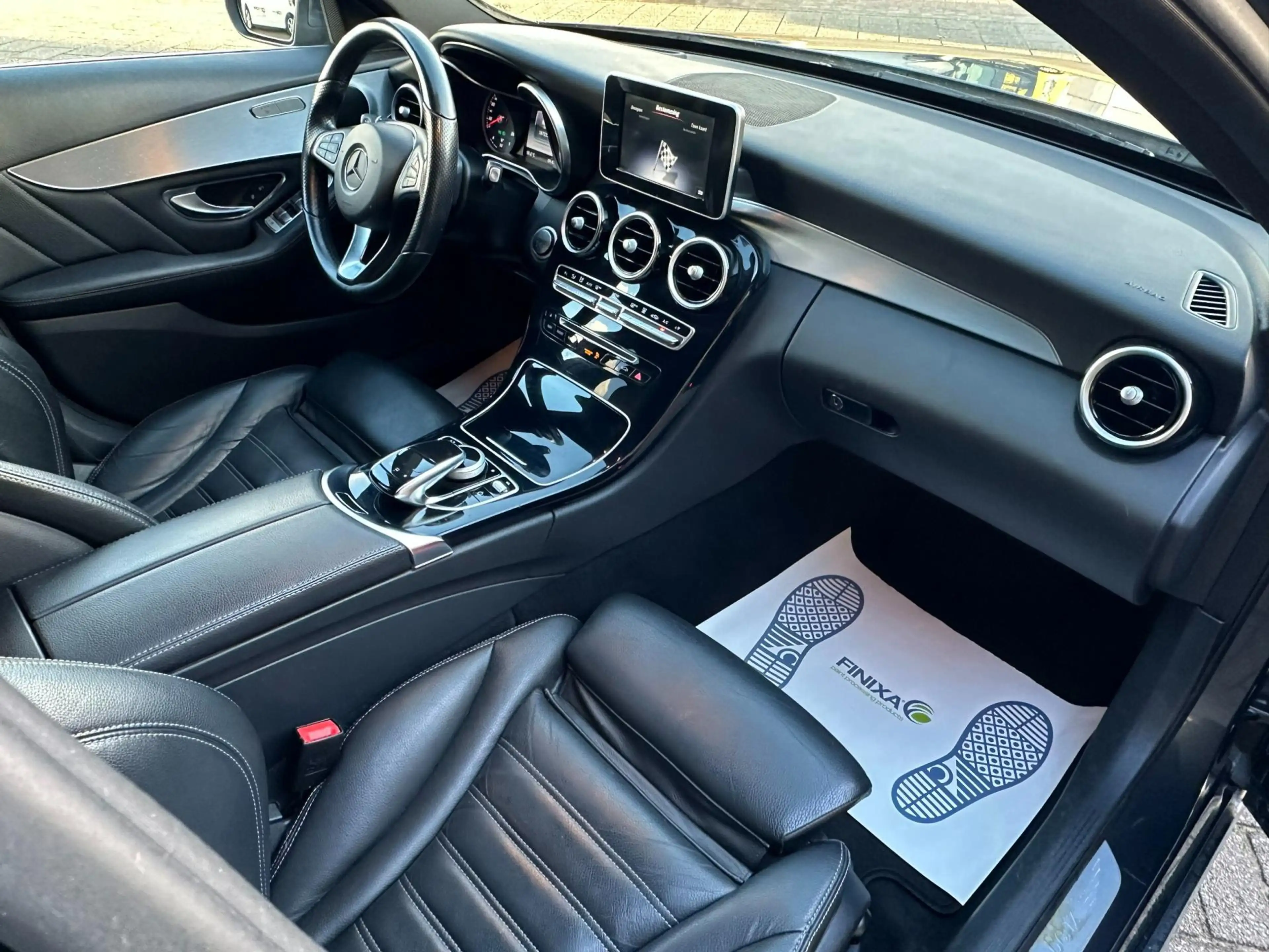 Mercedes-Benz C 350 Estate e Lease Edition — photo 18