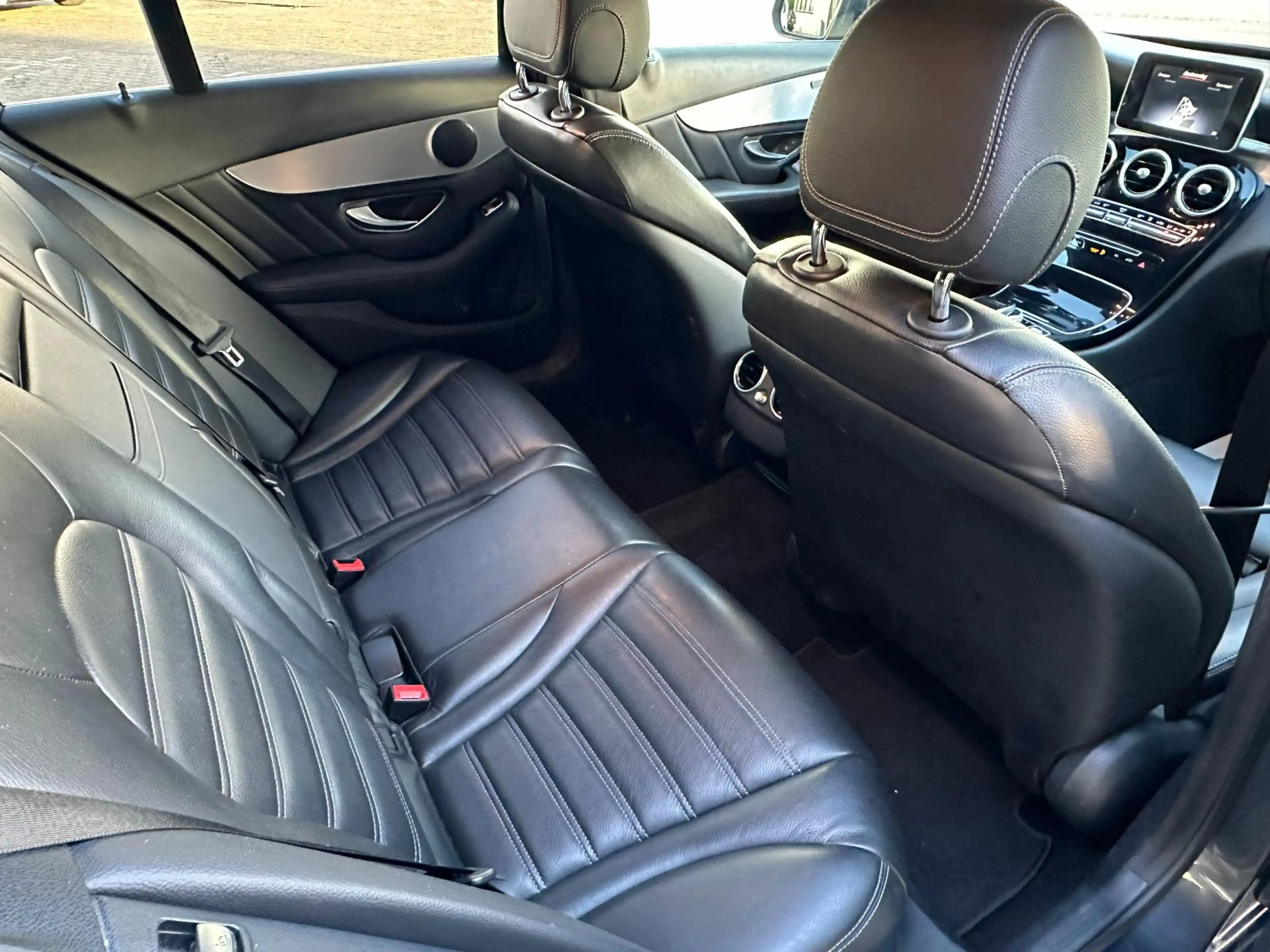 Mercedes-Benz C 350 Estate e Lease Edition — photo 21