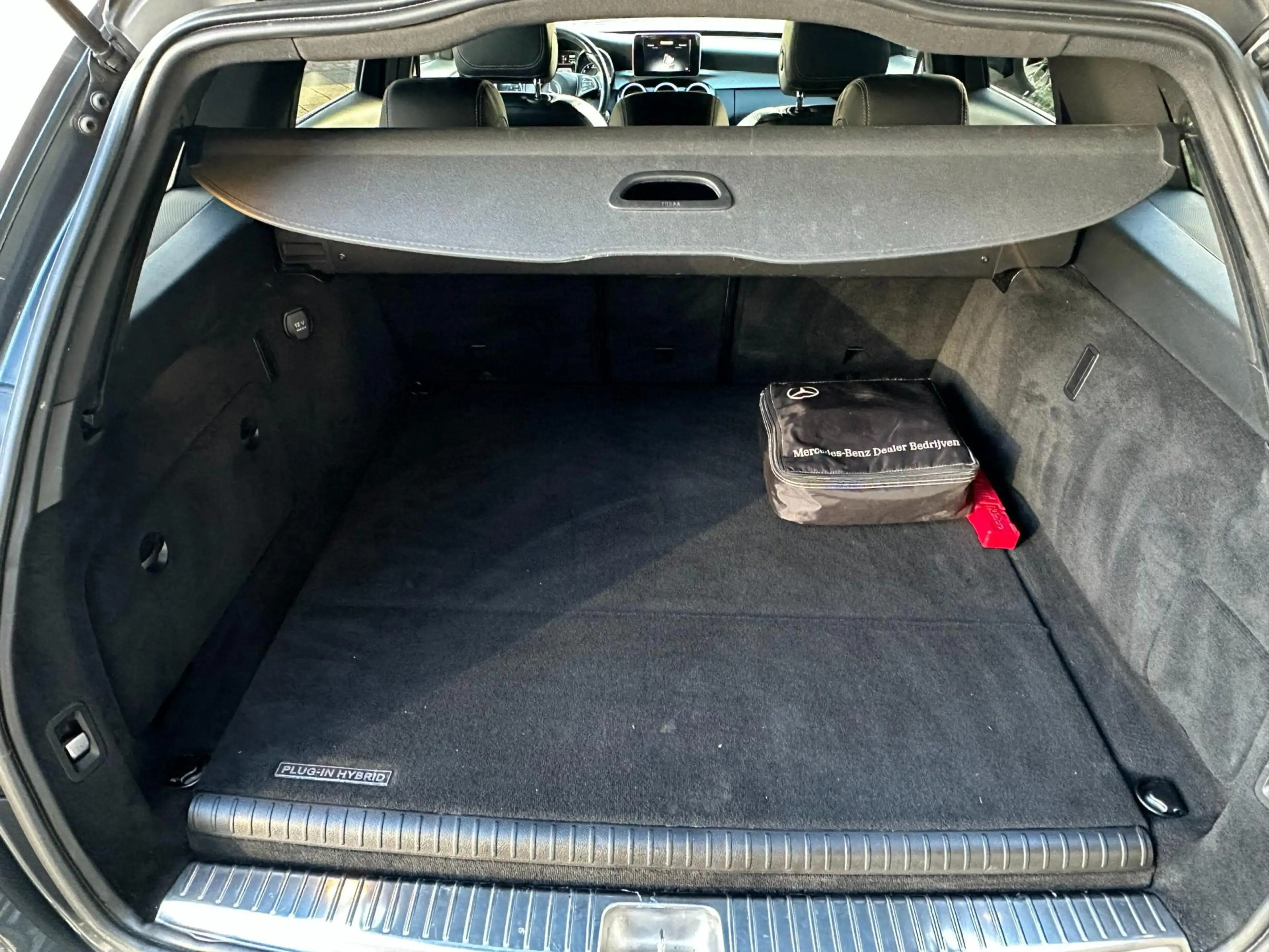 Mercedes-Benz C 350 Estate e Lease Edition — photo 22