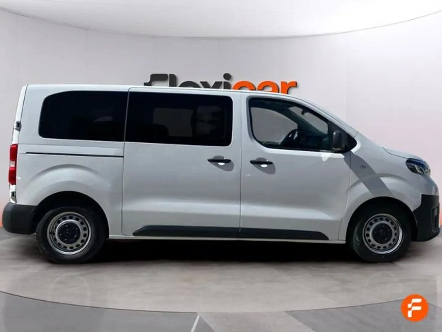 Toyota Proace 1.5D 100CV COMBI 6 1PL 2PT L0 Blanco - 2