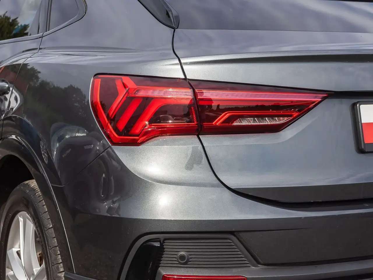 Audi Q3 S line 45TFSI e Stronic LED ACC, миниатюра 10