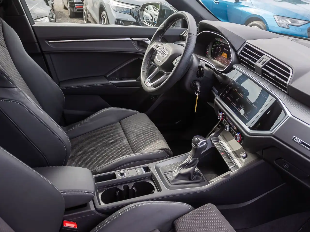 Audi Q3 S line 45TFSI e Stronic LED ACC, миниатюра 28