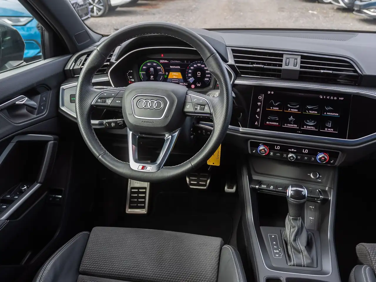 Audi Q3 S line 45TFSI e Stronic LED ACC, миниатюра 24