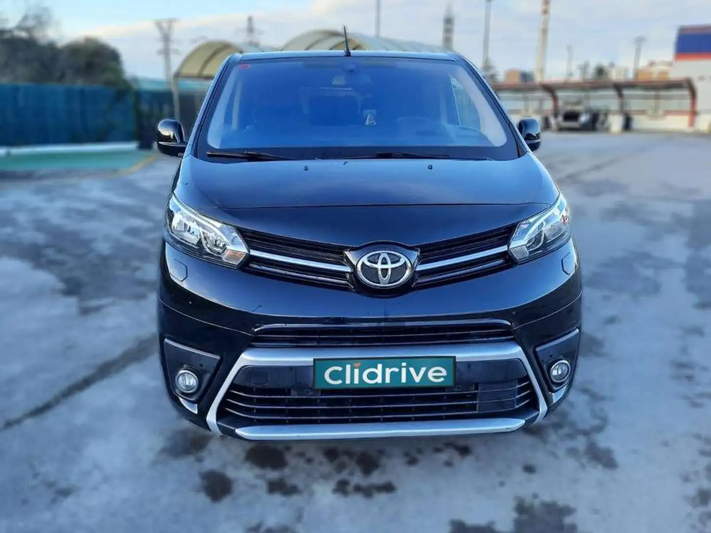 Toyota Proace Family Largo 2.0D 8pl. Advance 150 Negro - 2