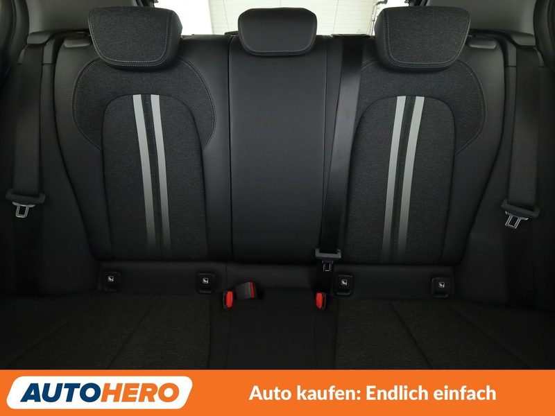 BMW 120 120i Sport Line Aut.*HUD*LED*ACC*CAM*PDC*SHZ*BT* — photo 15