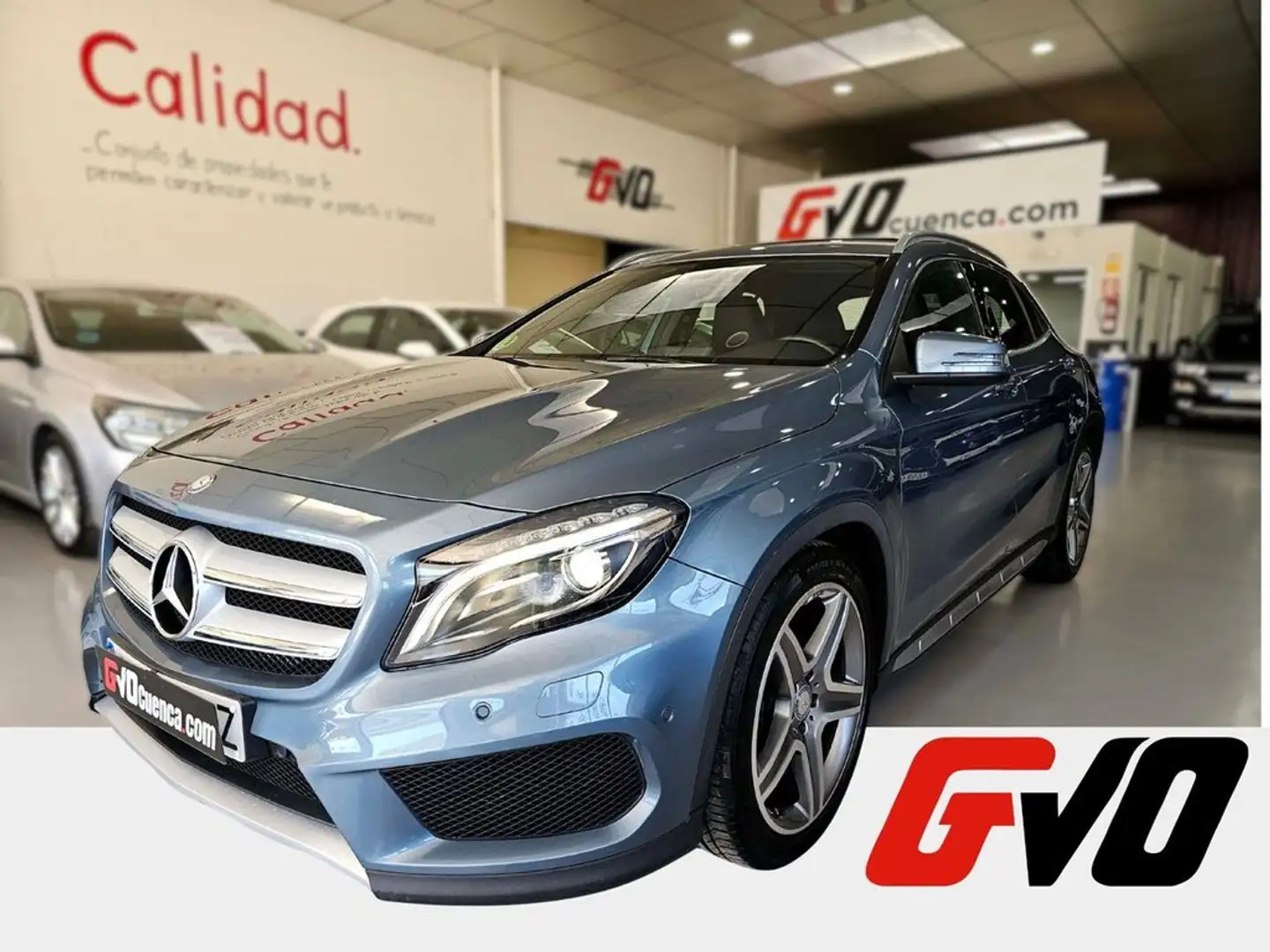 Mercedes-Benz GLA 200 CDI 136 CV AMG Azul - 1