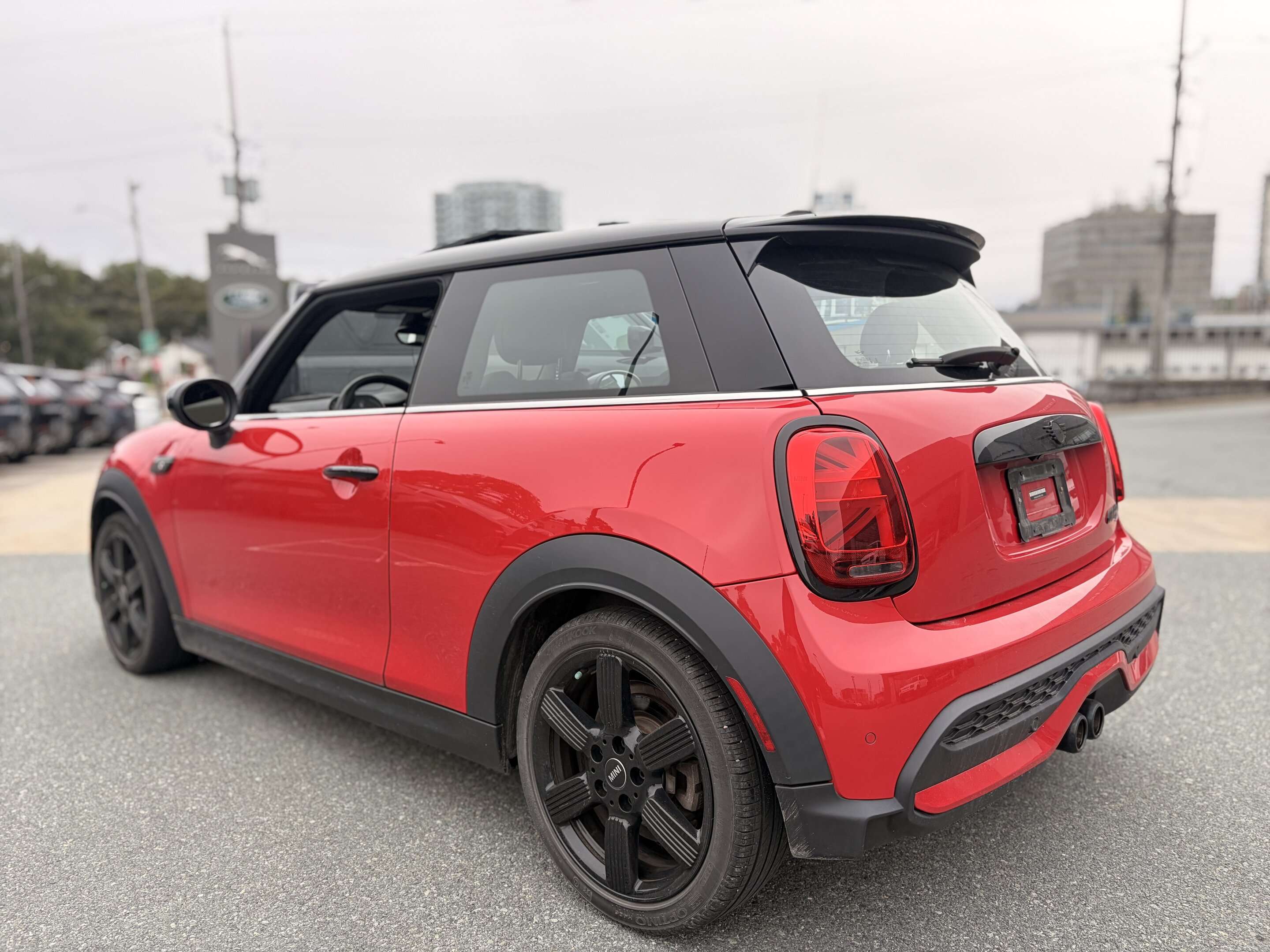 2024 MINI 3 Door Cooper S — снимка 1