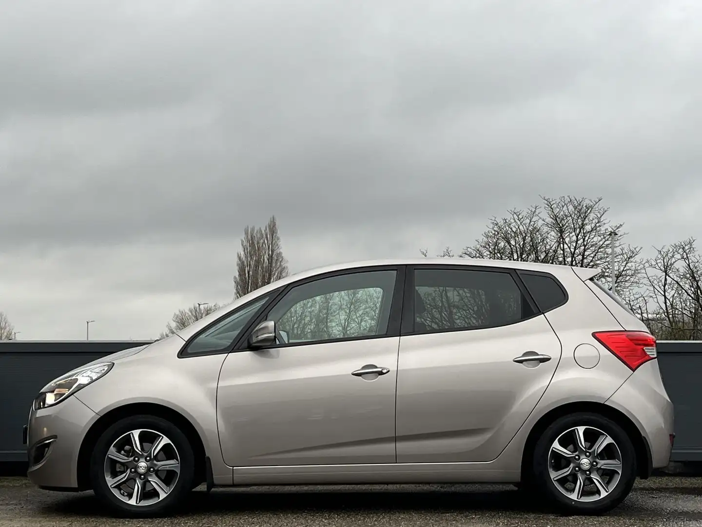 Hyundai iX20 1.4i 90PK Go! | Trekhaak  | 1ste Eigenaar | Unieke Blanc - 2