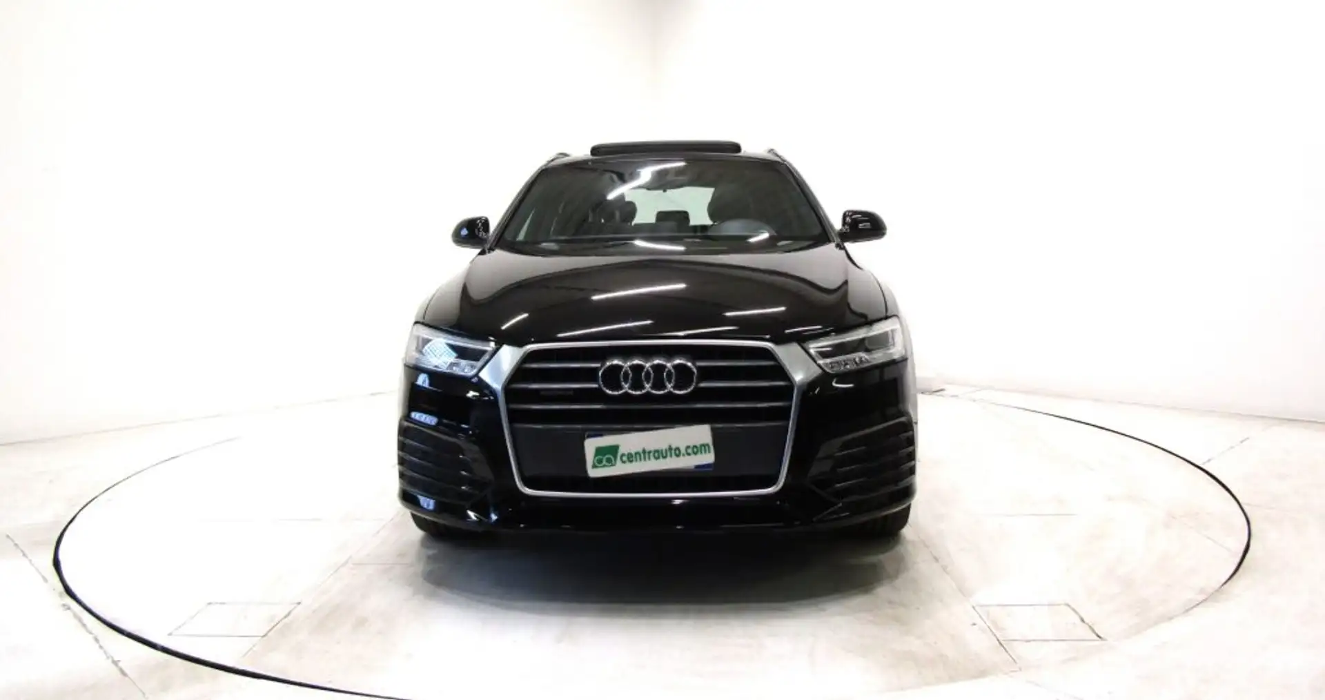 Audi Q3 2.0 TDI quattro S tronic S line * TETTO APRIBILE * Schwarz - 2