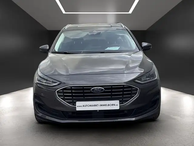 Ford Focus view 8